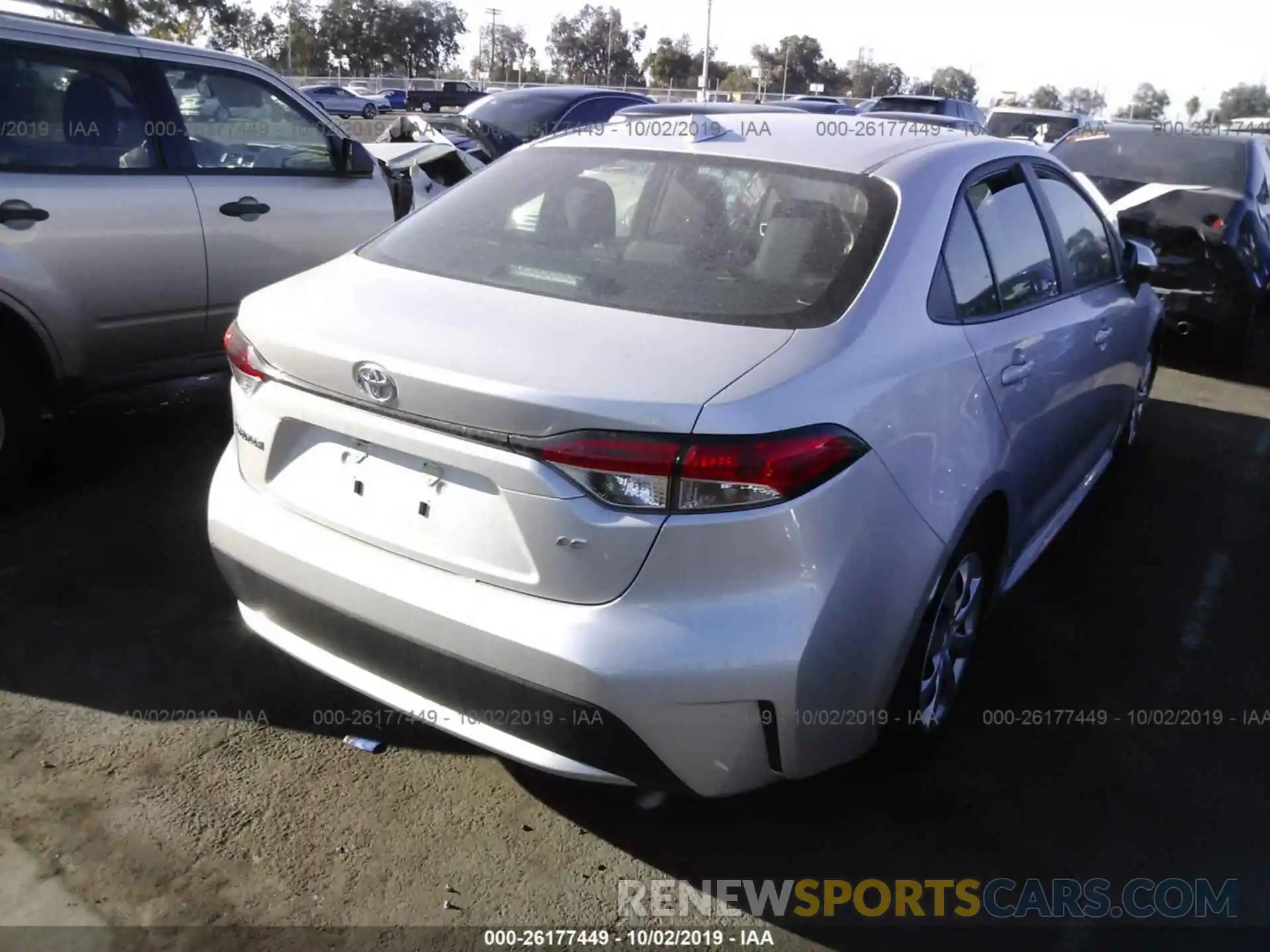 4 Photograph of a damaged car 5YFEPRAE0LP004334 TOYOTA COROLLA 2020