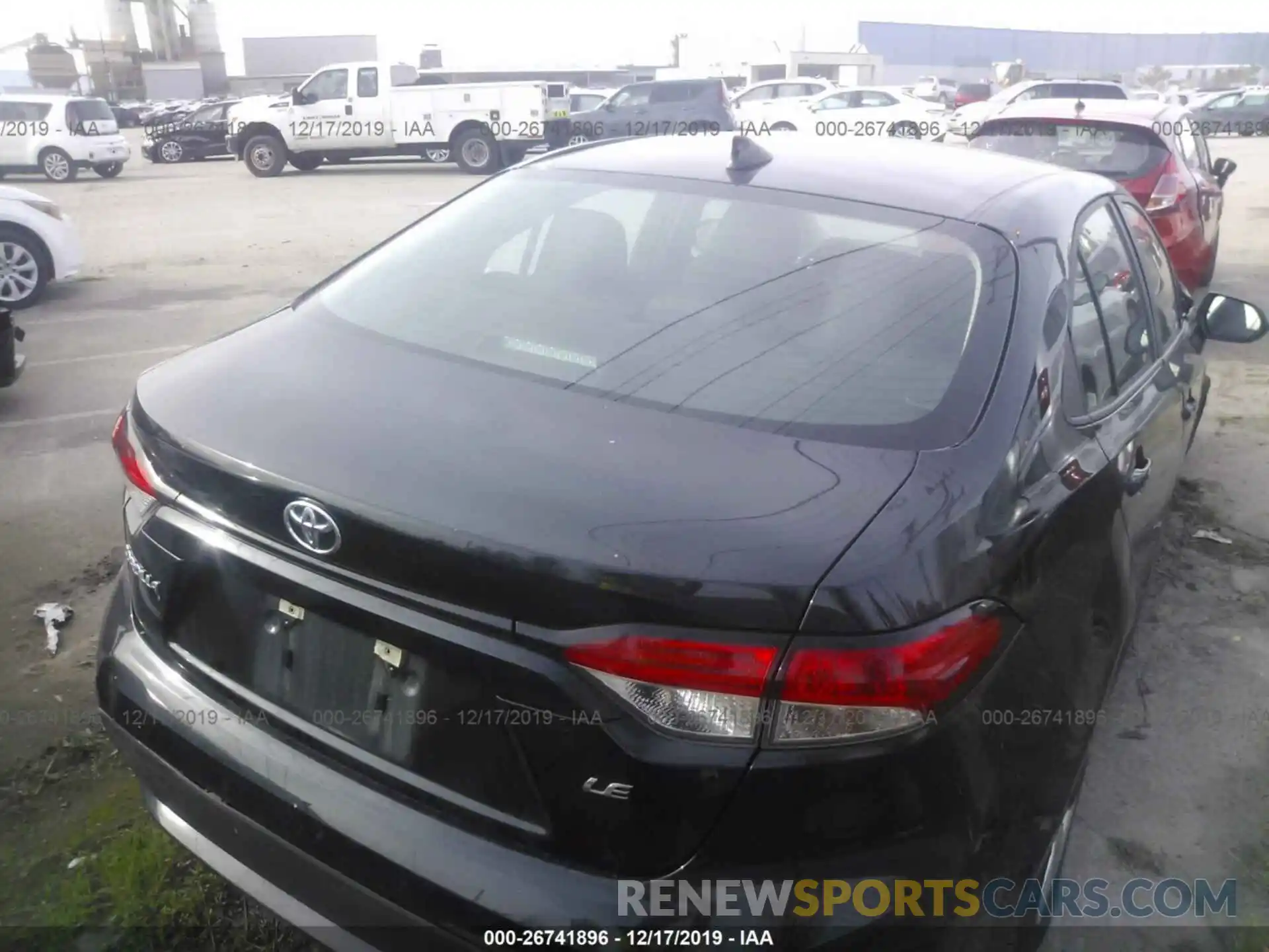 4 Photograph of a damaged car 5YFEPRAE0LP004785 TOYOTA COROLLA 2020