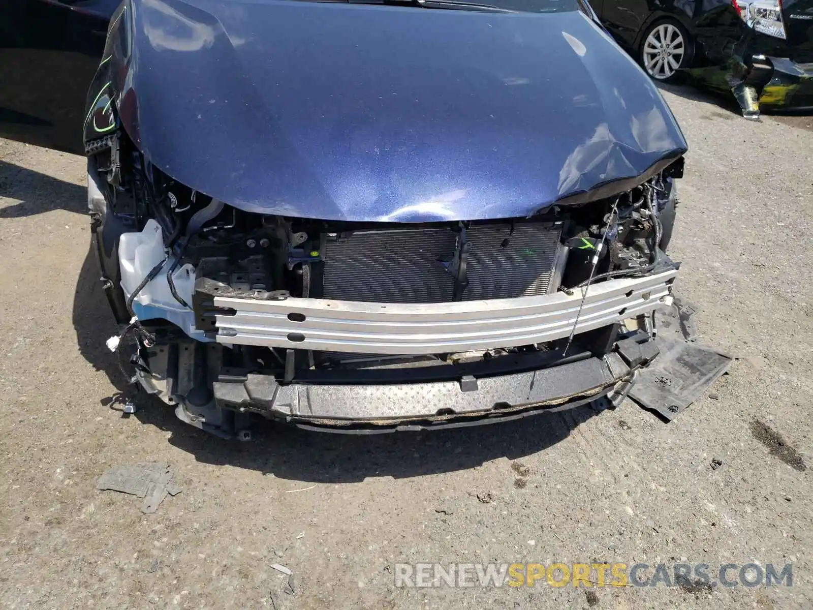 9 Photograph of a damaged car 5YFEPRAE0LP005127 TOYOTA COROLLA 2020