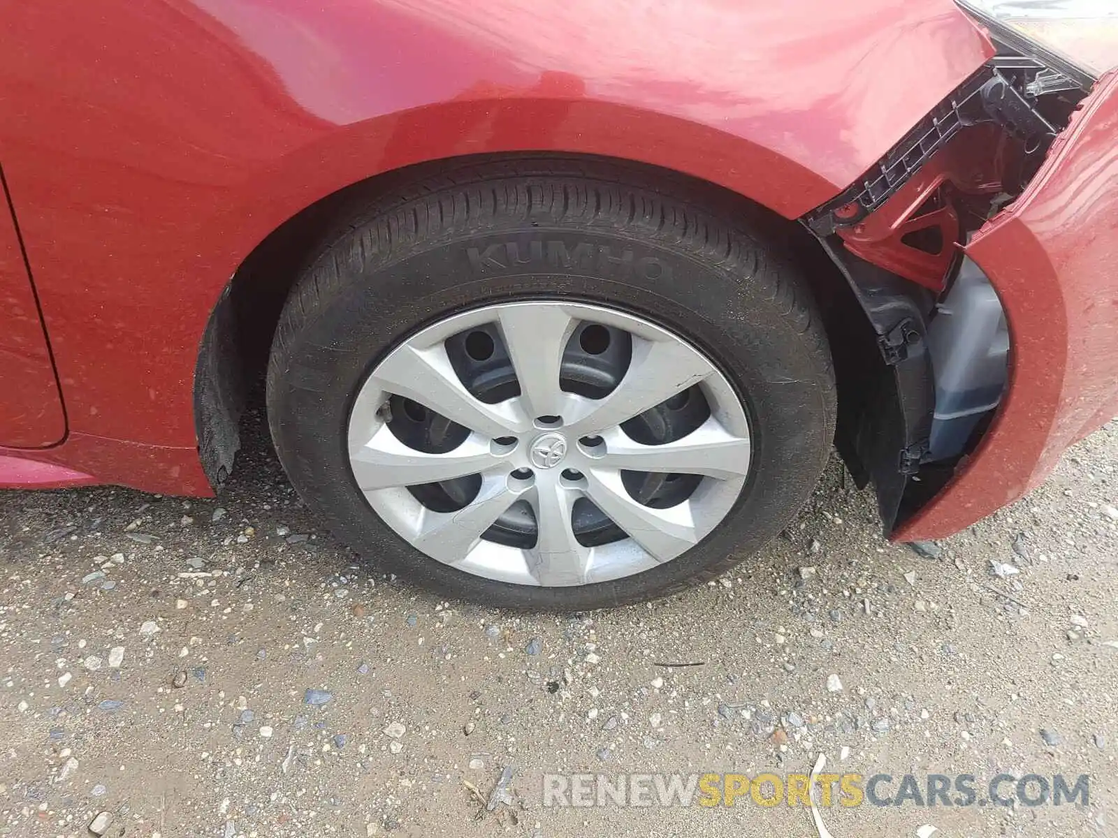 9 Photograph of a damaged car 5YFEPRAE0LP005287 TOYOTA COROLLA 2020