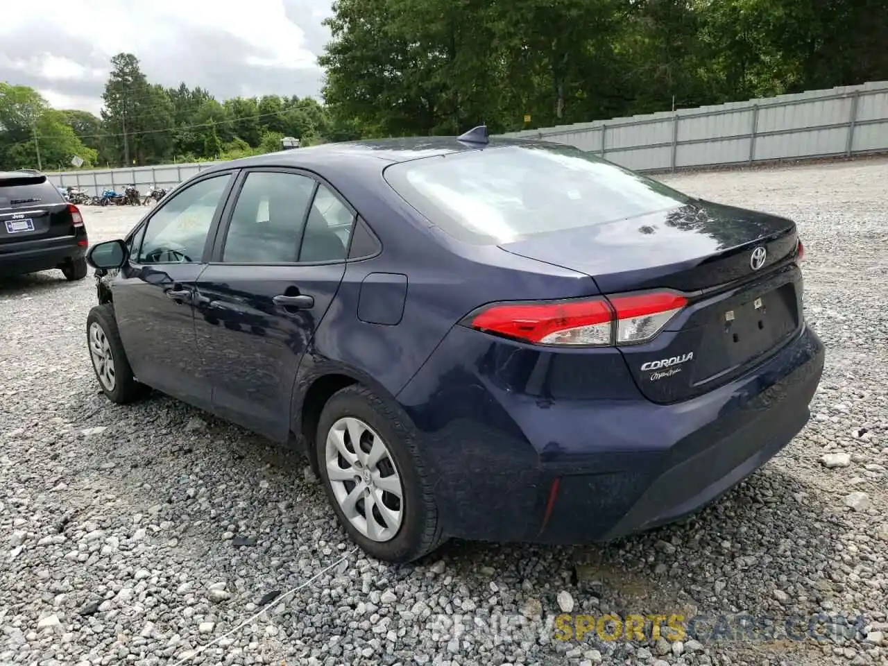 3 Photograph of a damaged car 5YFEPRAE0LP006682 TOYOTA COROLLA 2020