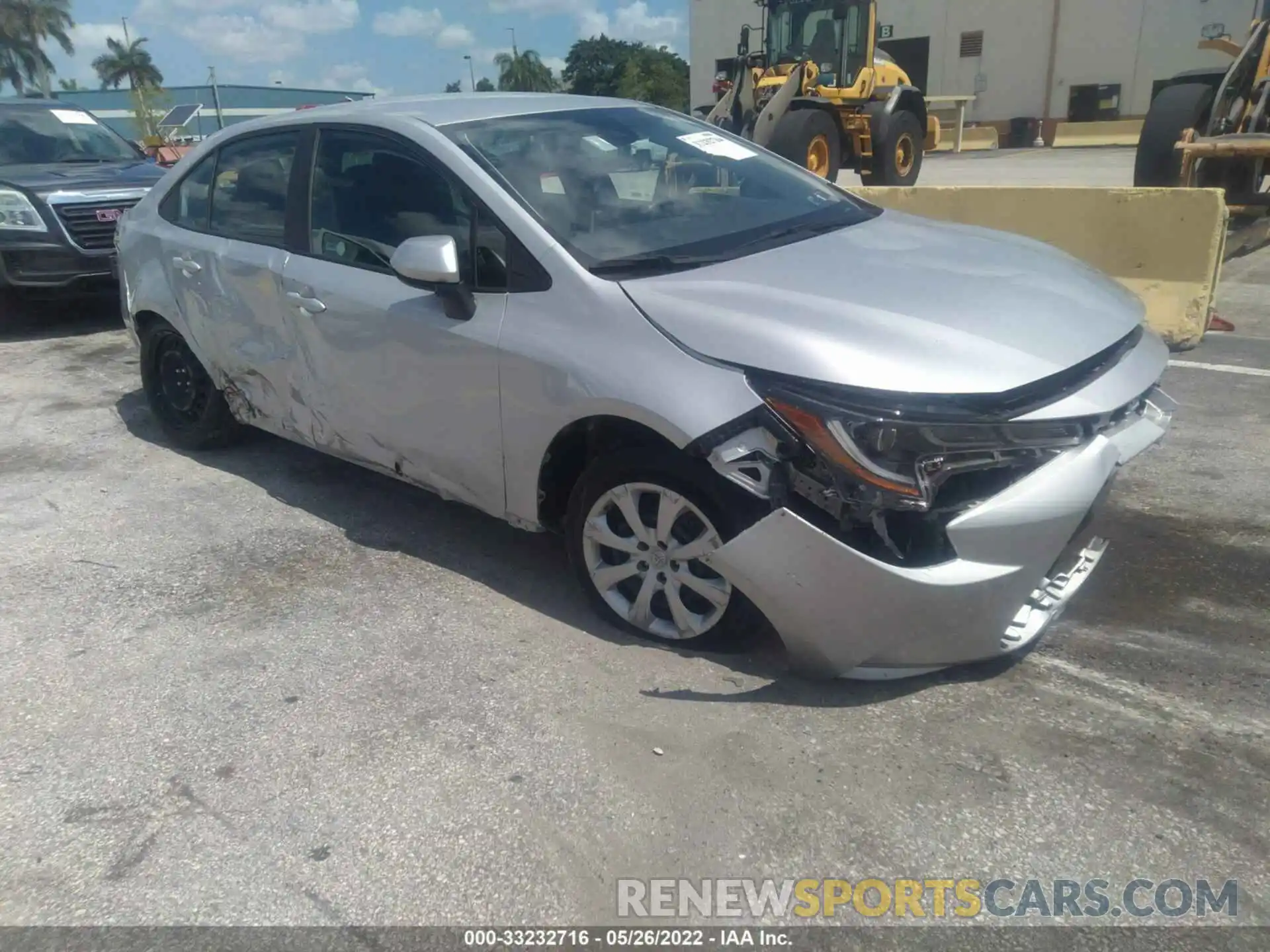 1 Photograph of a damaged car 5YFEPRAE0LP008691 TOYOTA COROLLA 2020