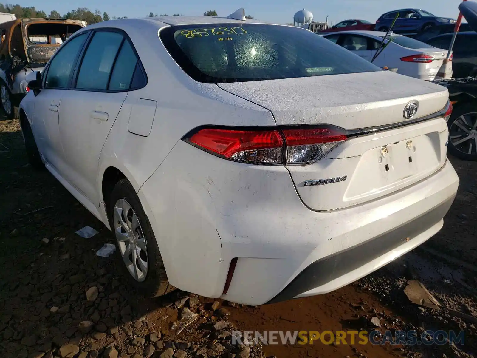 3 Photograph of a damaged car 5YFEPRAE0LP010361 TOYOTA COROLLA 2020