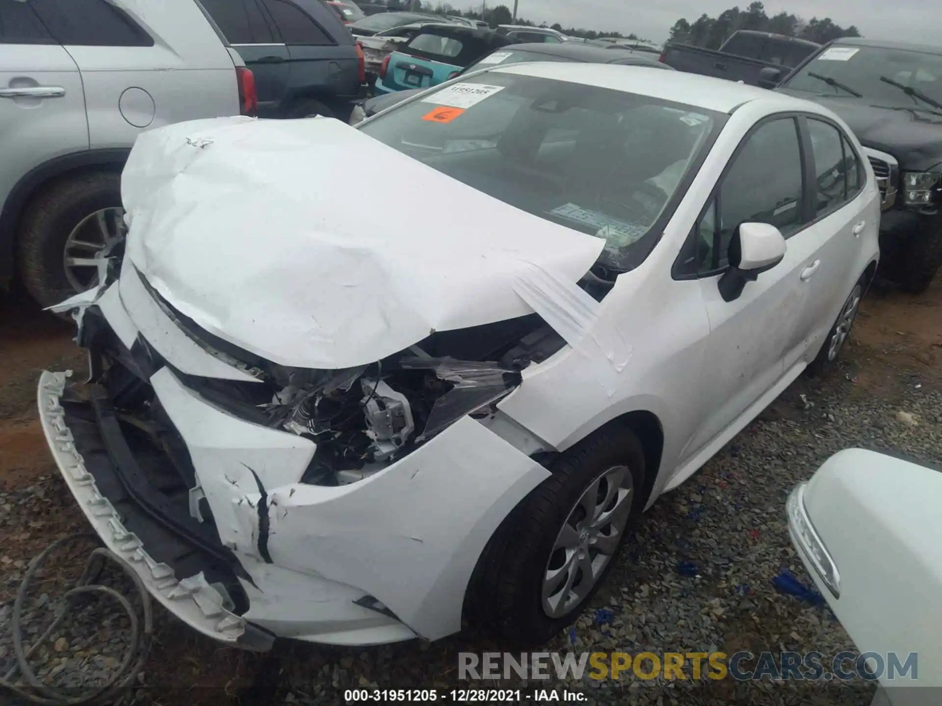 2 Photograph of a damaged car 5YFEPRAE0LP011932 TOYOTA COROLLA 2020