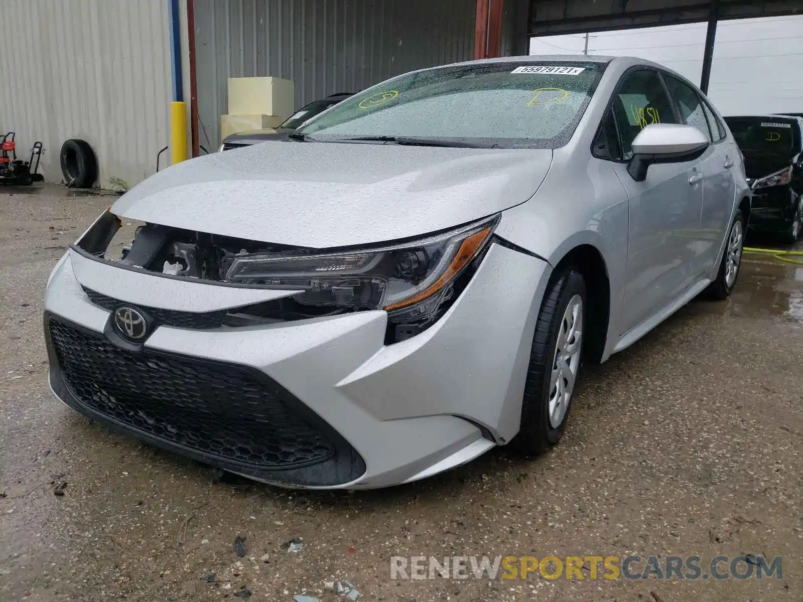 2 Photograph of a damaged car 5YFEPRAE0LP012384 TOYOTA COROLLA 2020