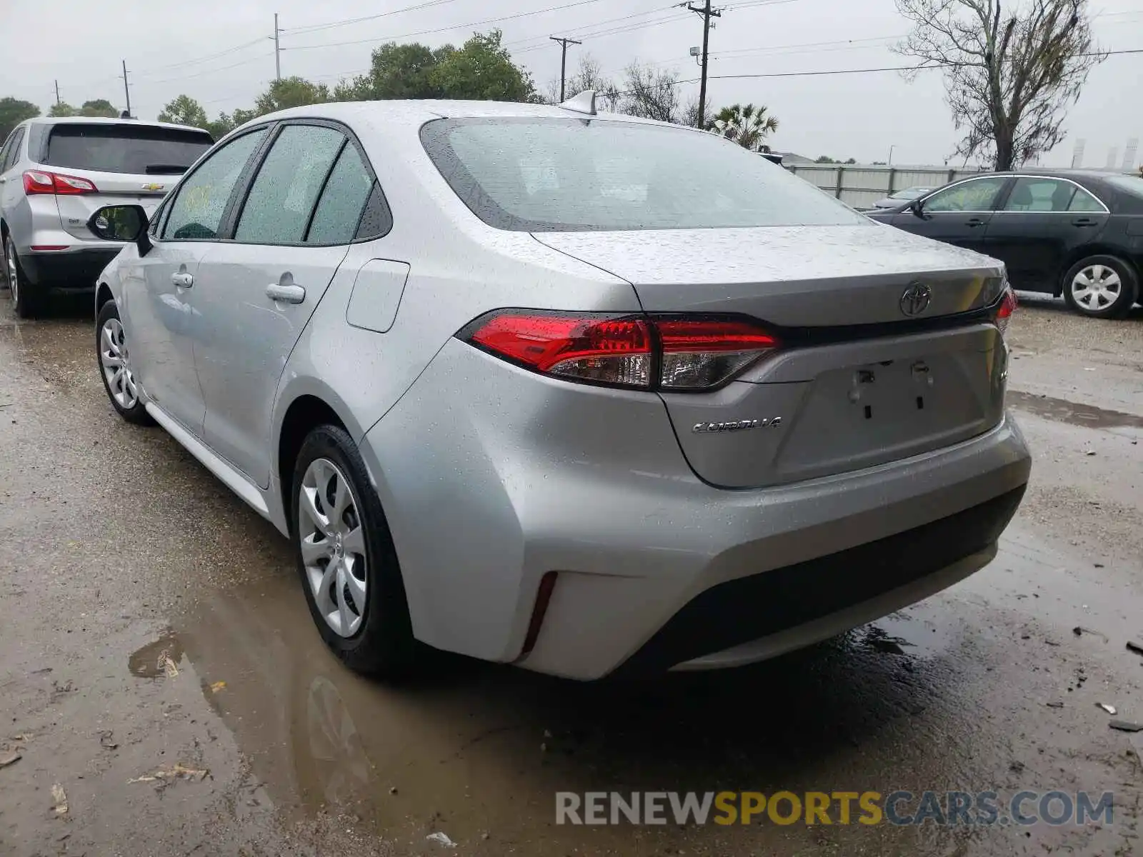 3 Photograph of a damaged car 5YFEPRAE0LP012384 TOYOTA COROLLA 2020