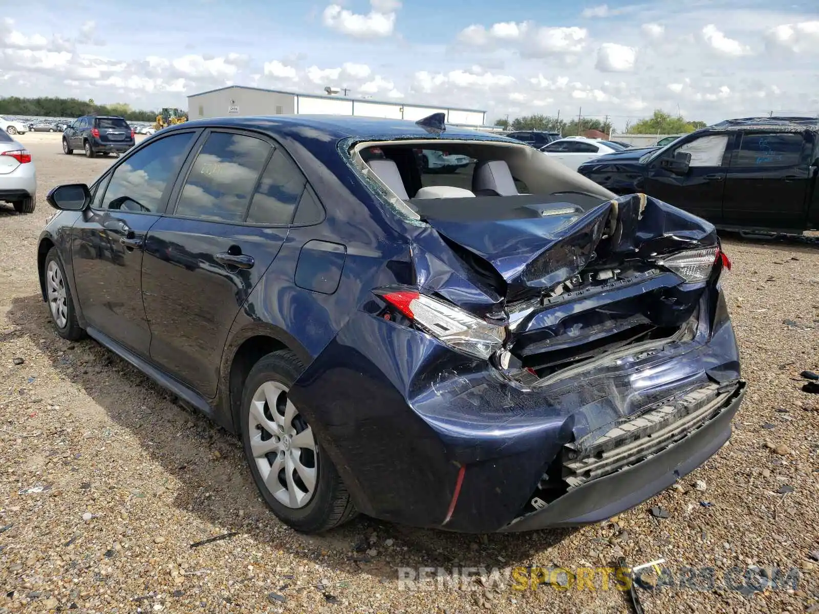 3 Photograph of a damaged car 5YFEPRAE0LP015382 TOYOTA COROLLA 2020