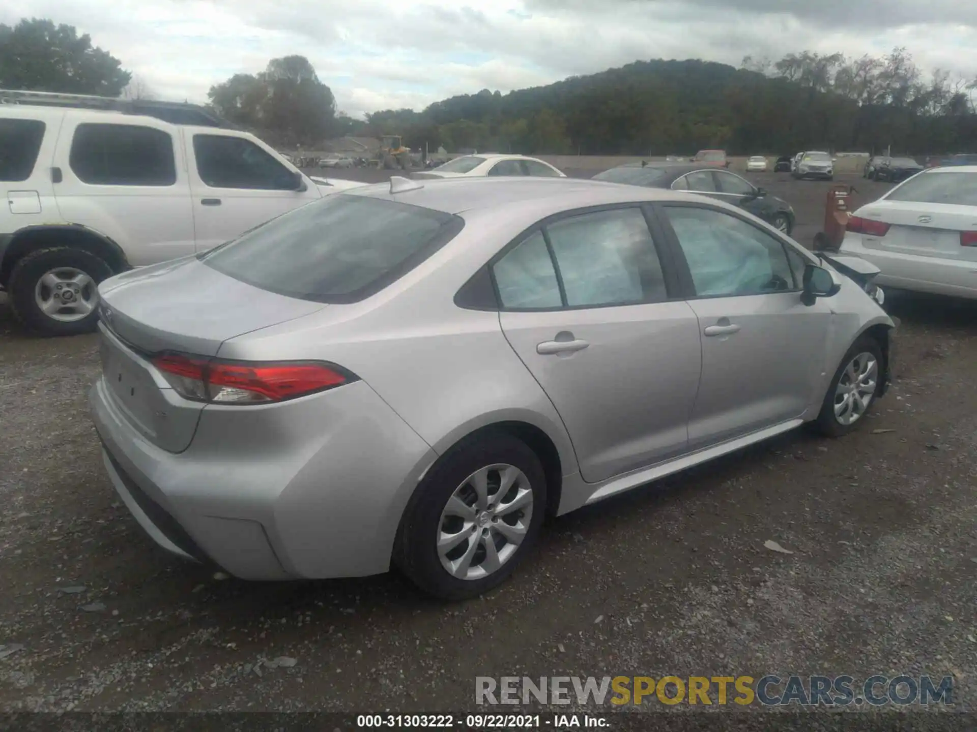 4 Photograph of a damaged car 5YFEPRAE0LP018430 TOYOTA COROLLA 2020