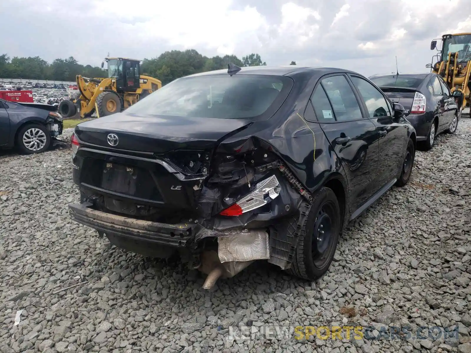 4 Photograph of a damaged car 5YFEPRAE0LP019240 TOYOTA COROLLA 2020