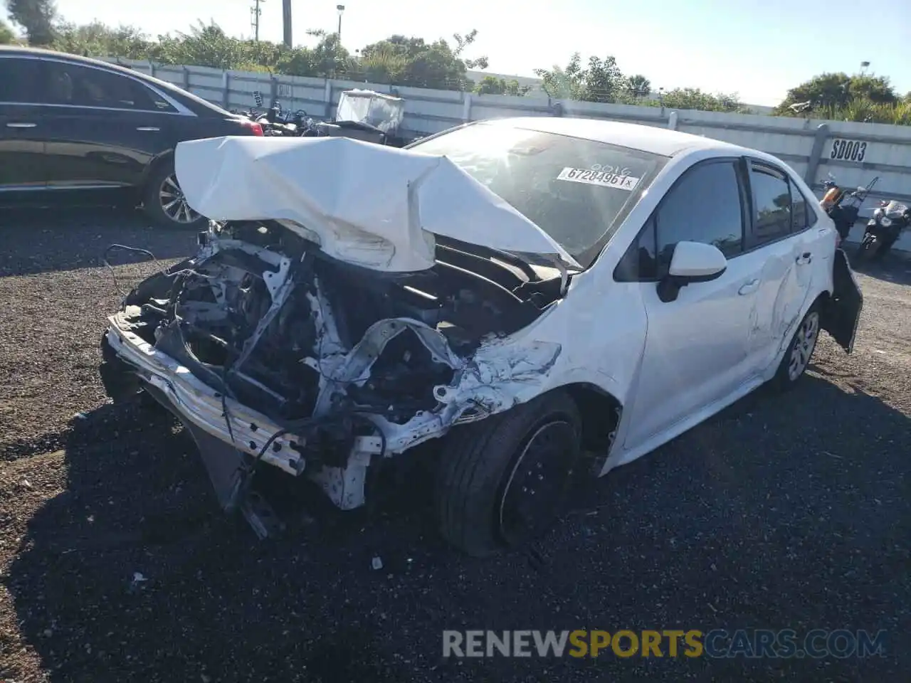 2 Photograph of a damaged car 5YFEPRAE0LP020016 TOYOTA COROLLA 2020