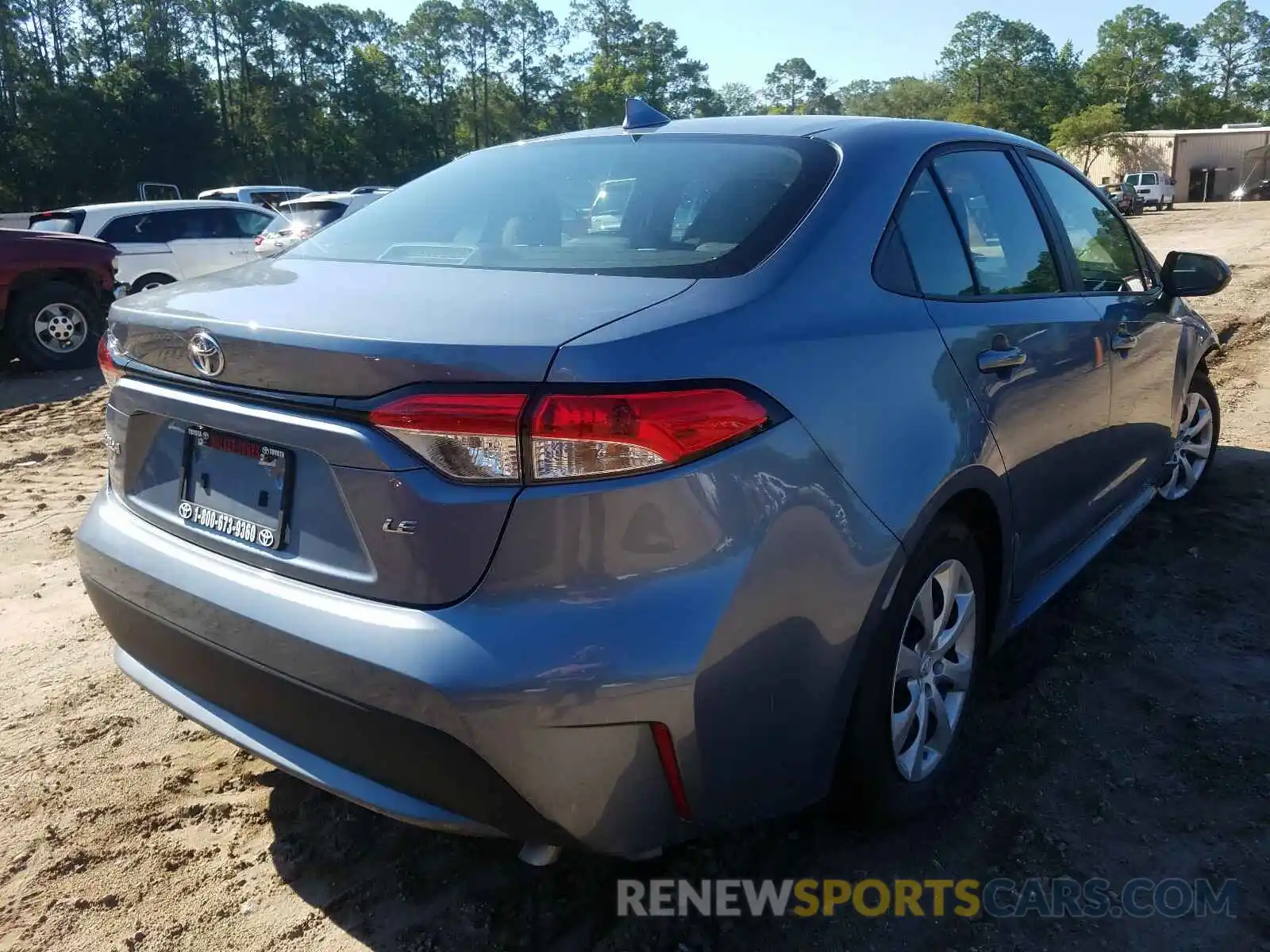 4 Photograph of a damaged car 5YFEPRAE0LP022025 TOYOTA COROLLA 2020