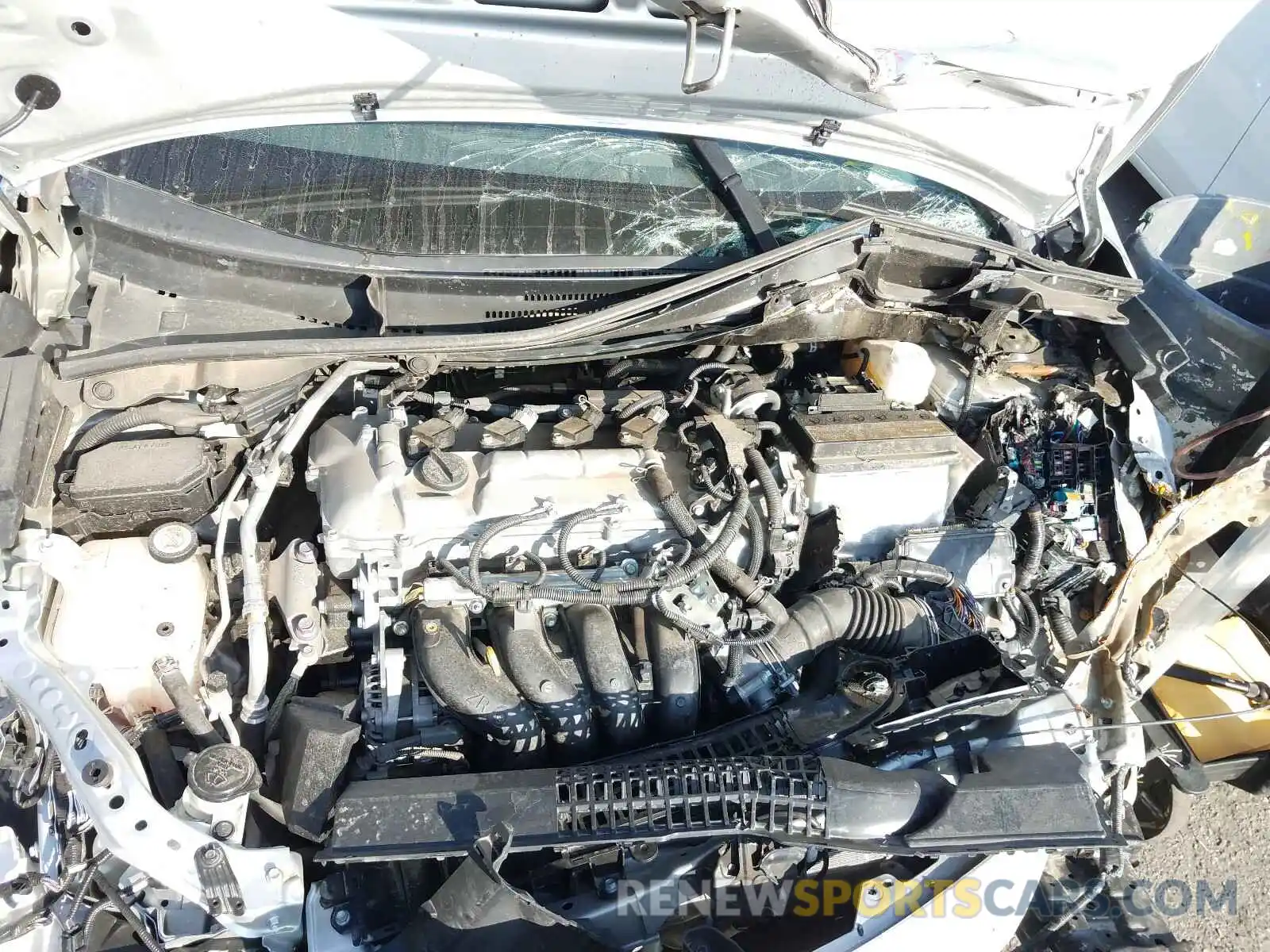 7 Photograph of a damaged car 5YFEPRAE0LP023000 TOYOTA COROLLA 2020