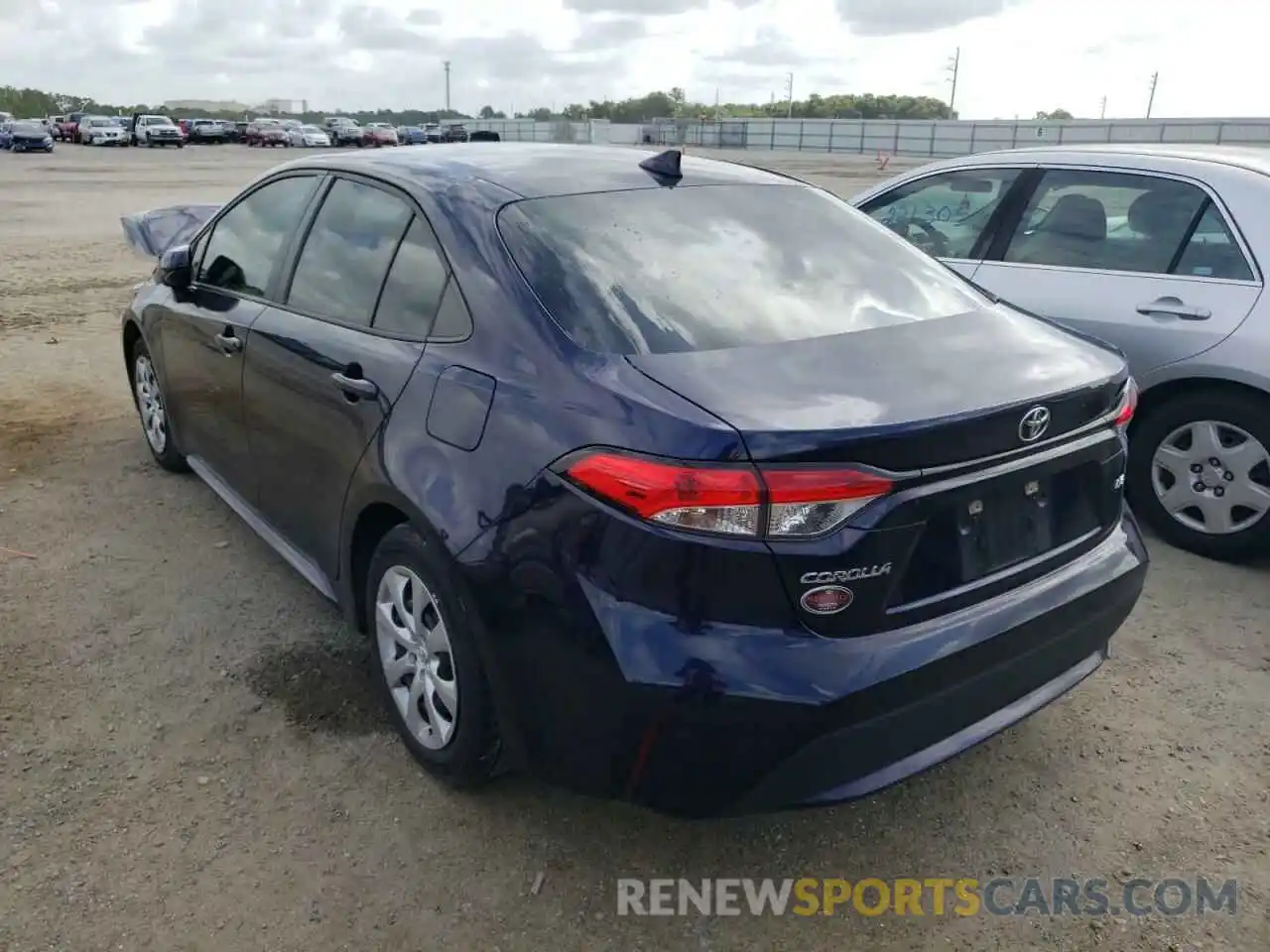 3 Photograph of a damaged car 5YFEPRAE0LP025071 TOYOTA COROLLA 2020