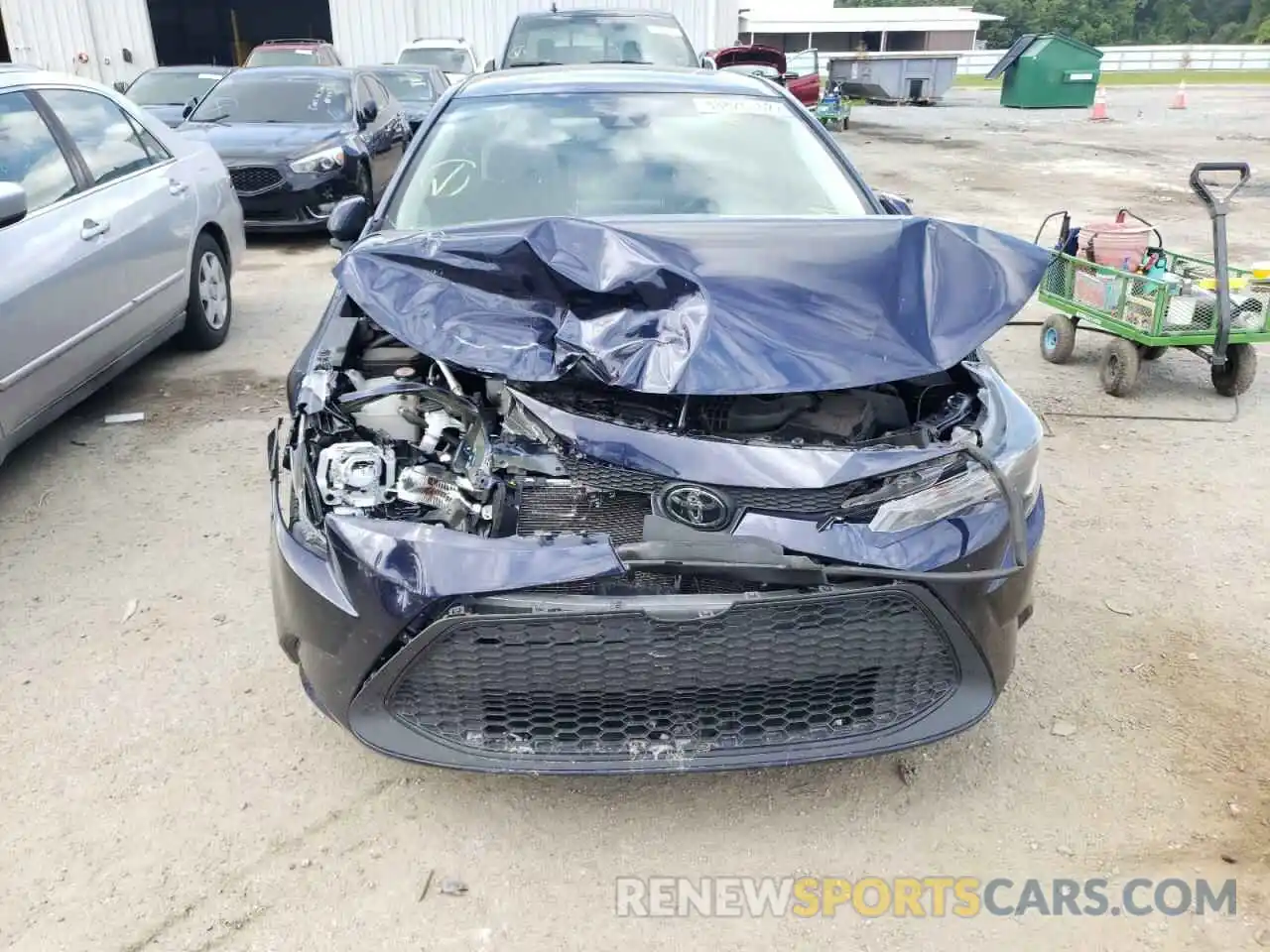 9 Photograph of a damaged car 5YFEPRAE0LP025071 TOYOTA COROLLA 2020