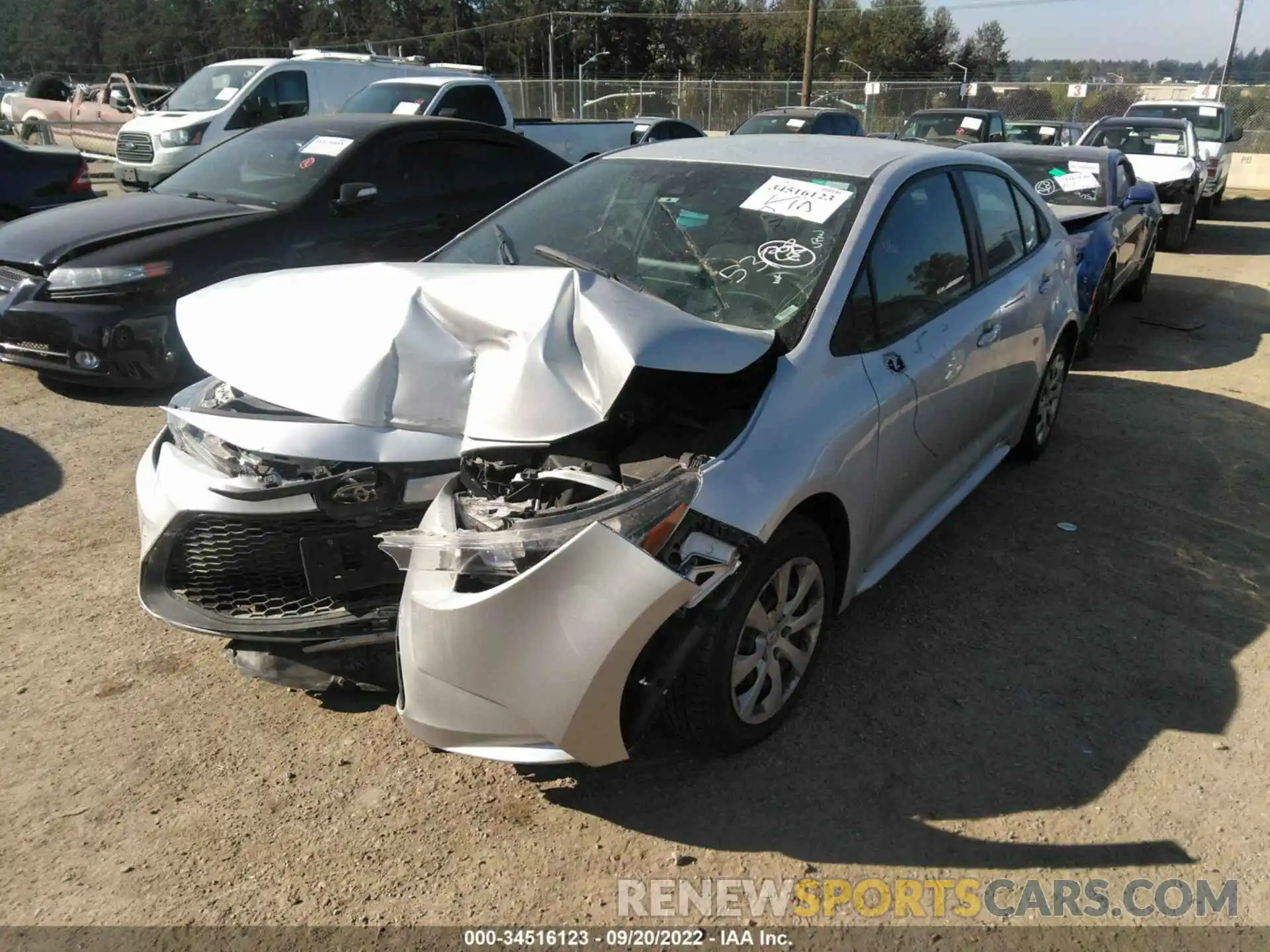 2 Photograph of a damaged car 5YFEPRAE0LP025328 TOYOTA COROLLA 2020