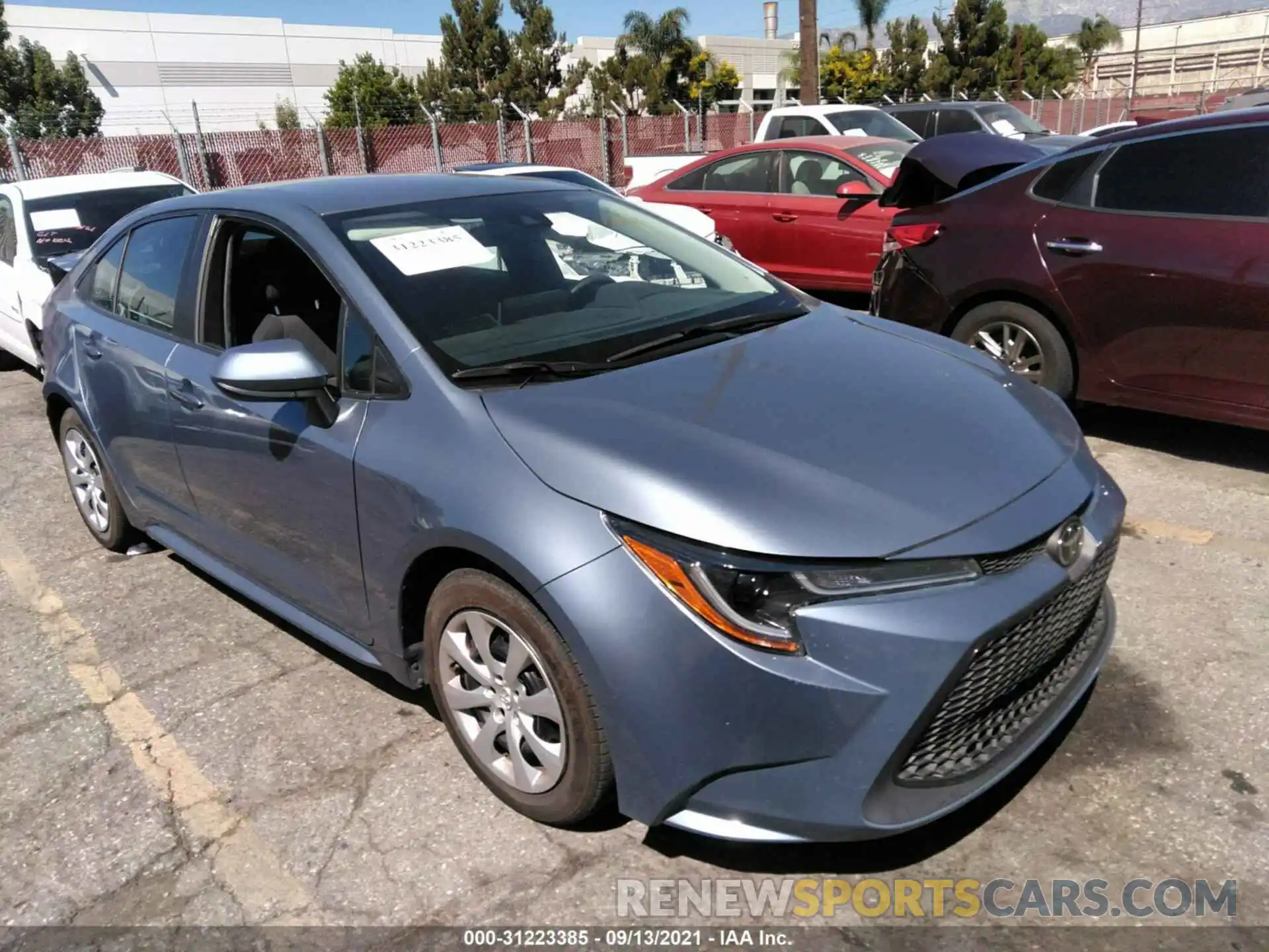 1 Photograph of a damaged car 5YFEPRAE0LP027581 TOYOTA COROLLA 2020