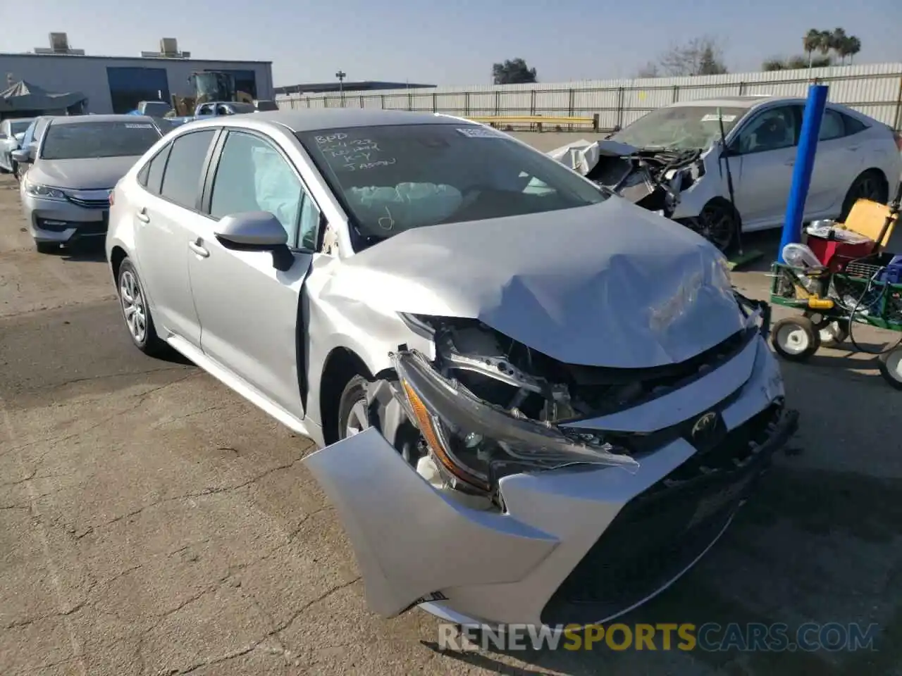 1 Photograph of a damaged car 5YFEPRAE0LP027600 TOYOTA COROLLA 2020