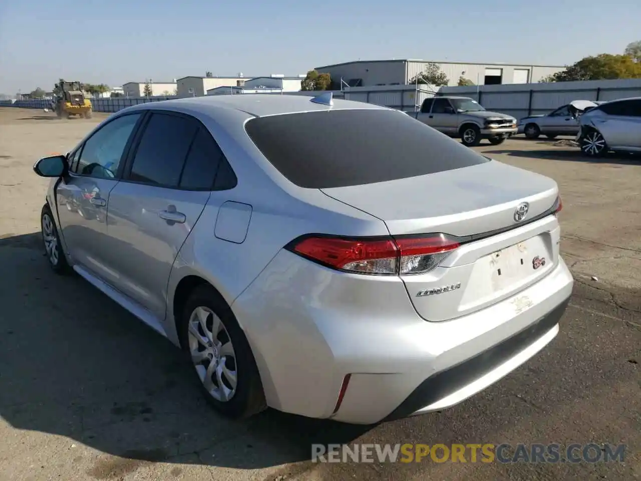 3 Photograph of a damaged car 5YFEPRAE0LP027600 TOYOTA COROLLA 2020