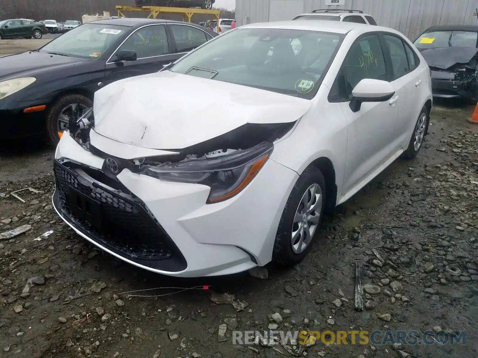 2 Photograph of a damaged car 5YFEPRAE0LP028603 TOYOTA COROLLA 2020