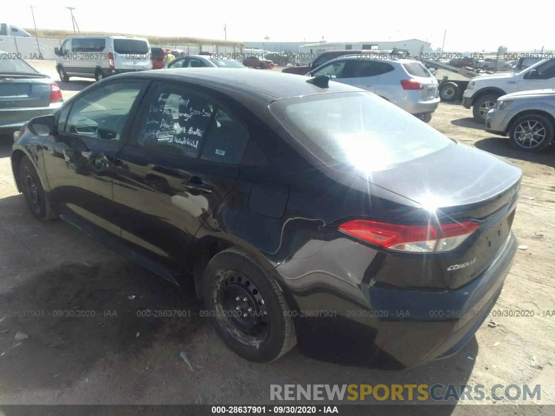 3 Photograph of a damaged car 5YFEPRAE0LP029136 TOYOTA COROLLA 2020