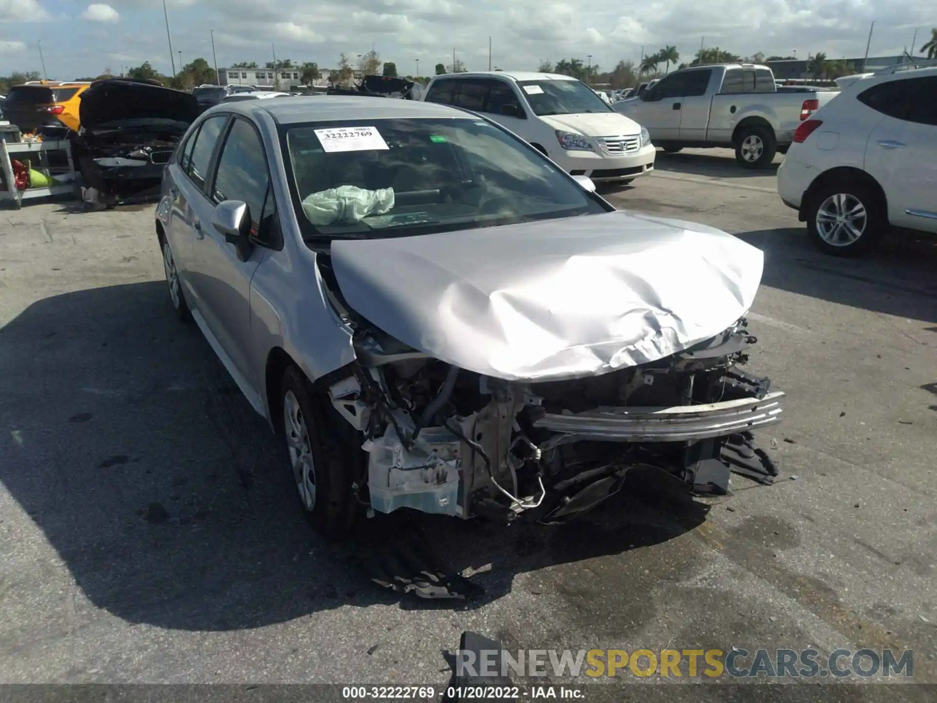 6 Photograph of a damaged car 5YFEPRAE0LP030738 TOYOTA COROLLA 2020