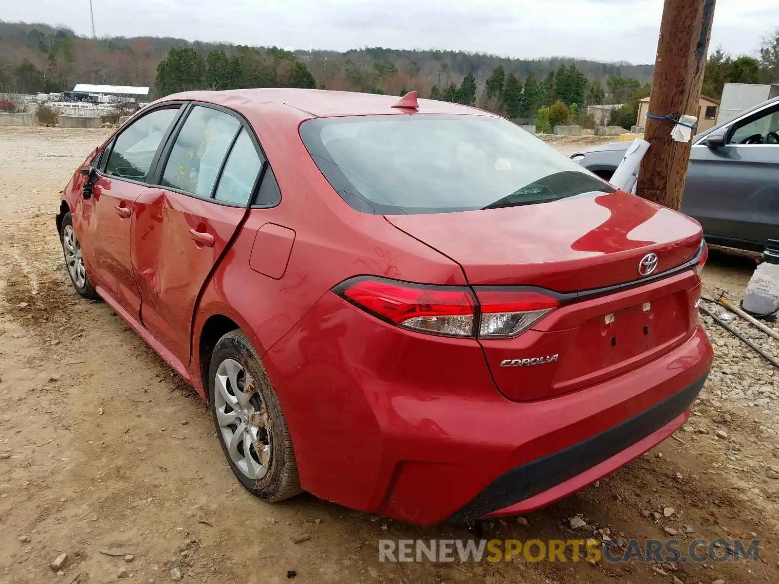 3 Photograph of a damaged car 5YFEPRAE0LP030819 TOYOTA COROLLA 2020