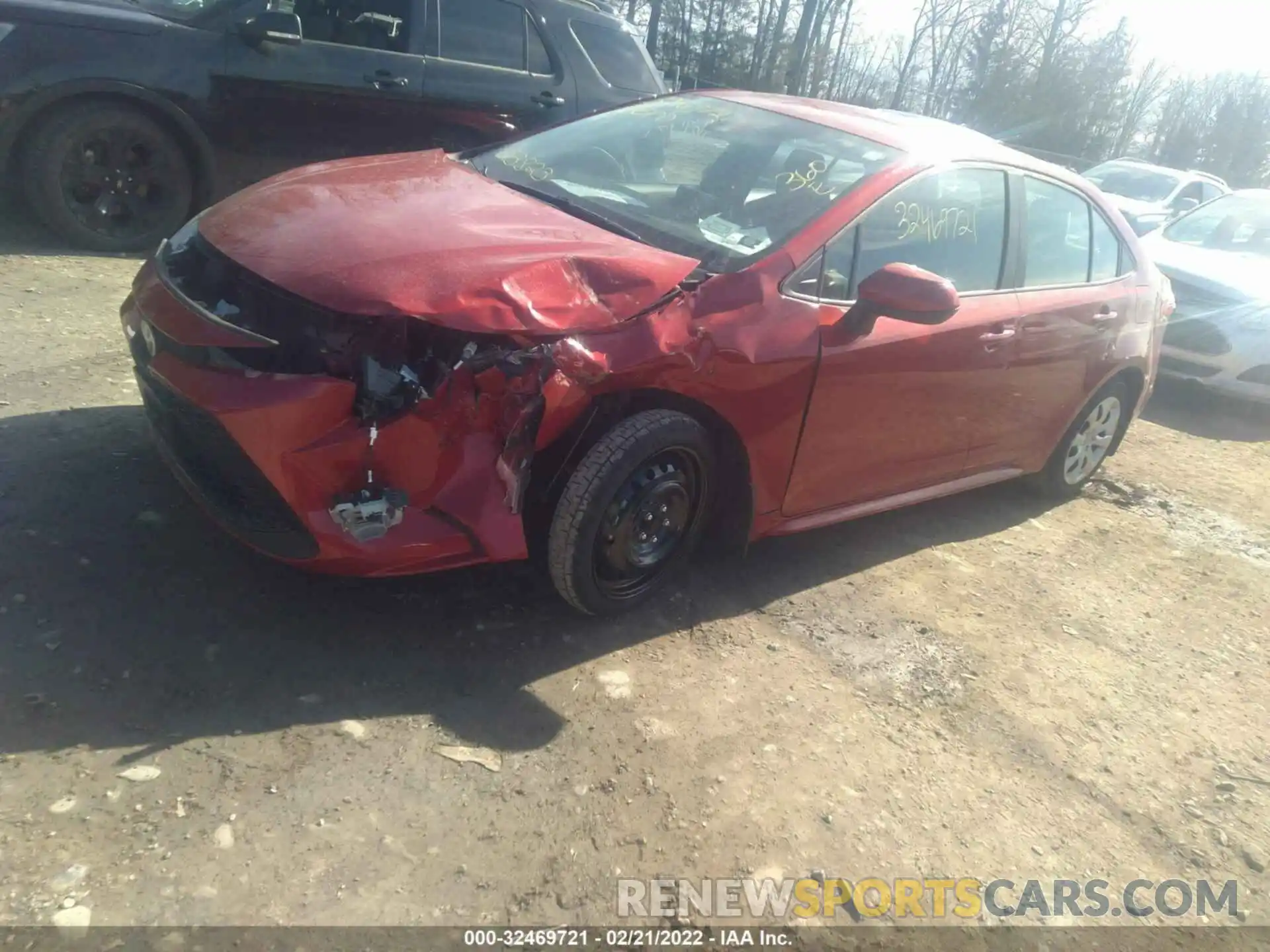 2 Photograph of a damaged car 5YFEPRAE0LP031209 TOYOTA COROLLA 2020