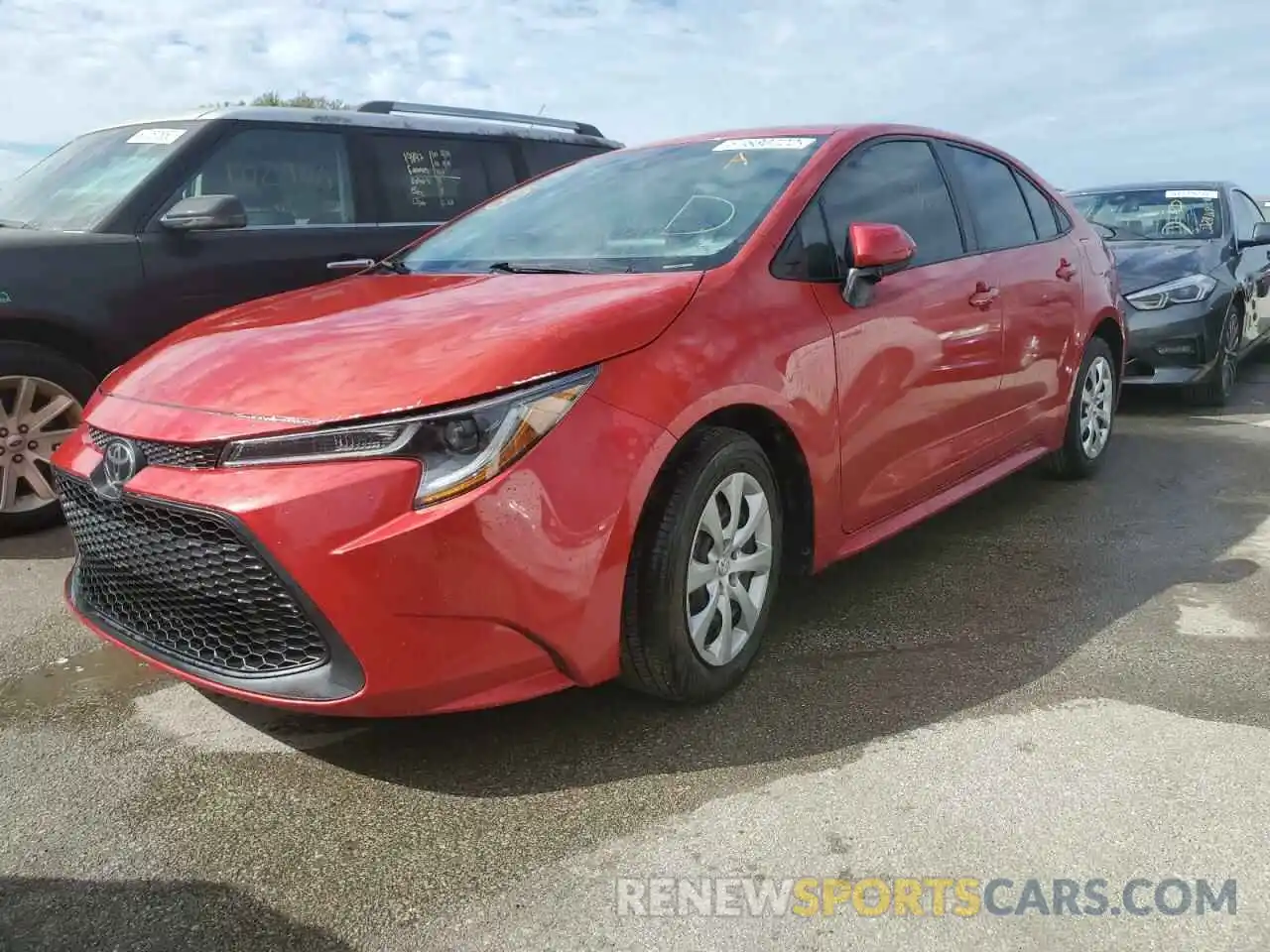 2 Photograph of a damaged car 5YFEPRAE0LP032991 TOYOTA COROLLA 2020