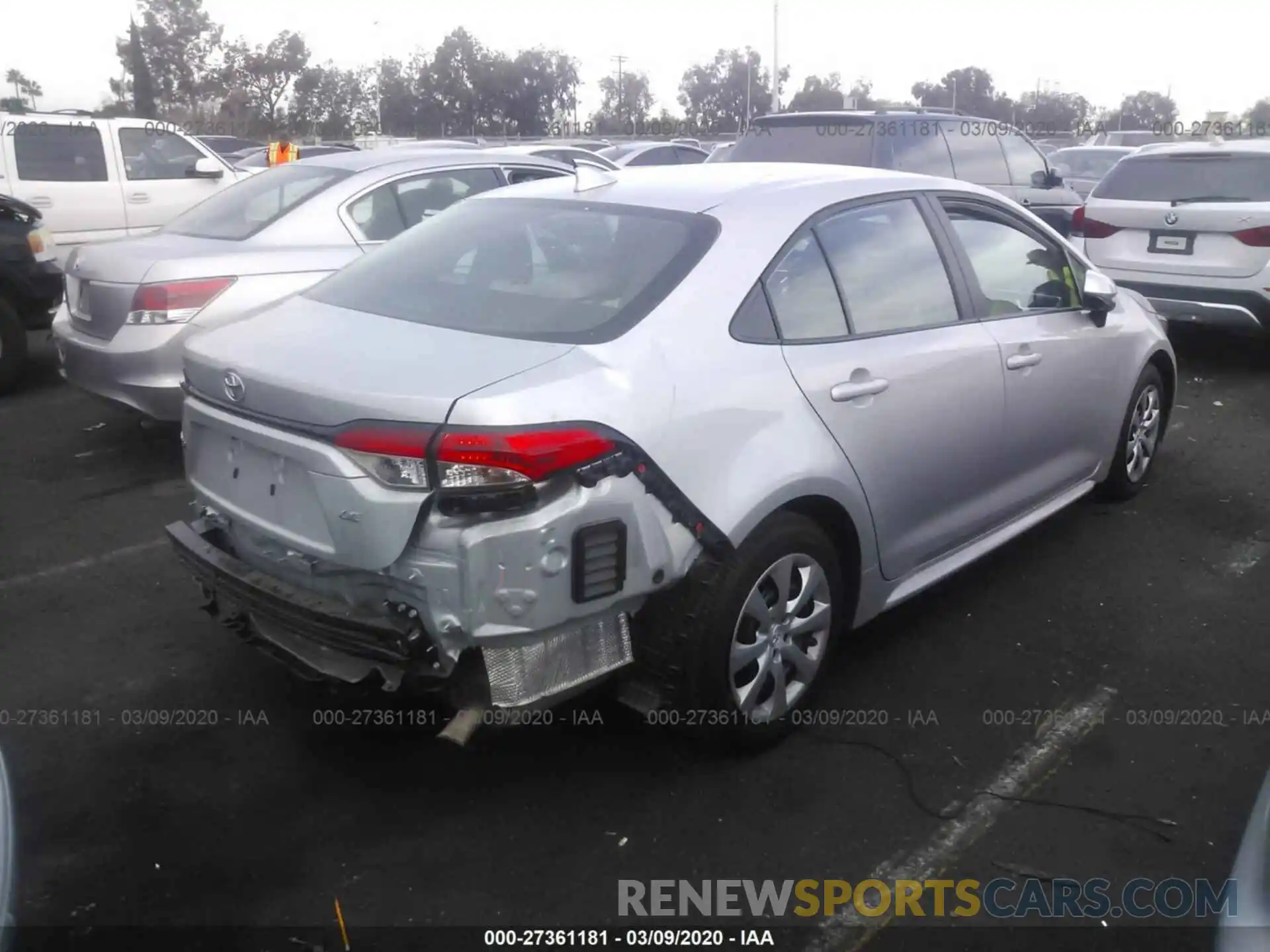 4 Photograph of a damaged car 5YFEPRAE0LP033185 TOYOTA COROLLA 2020