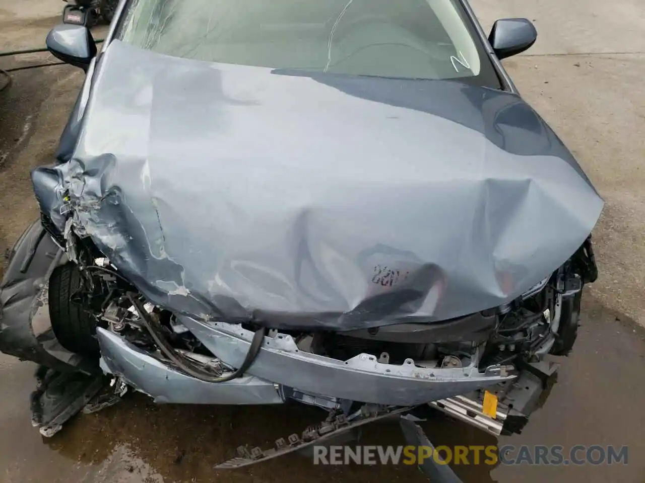 7 Photograph of a damaged car 5YFEPRAE0LP034904 TOYOTA COROLLA 2020