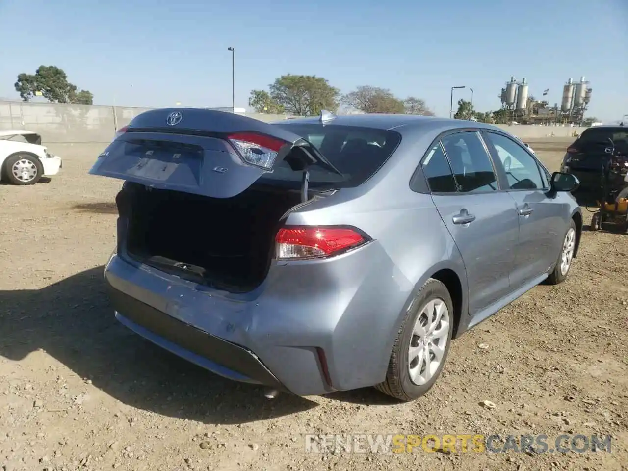 4 Photograph of a damaged car 5YFEPRAE0LP036166 TOYOTA COROLLA 2020