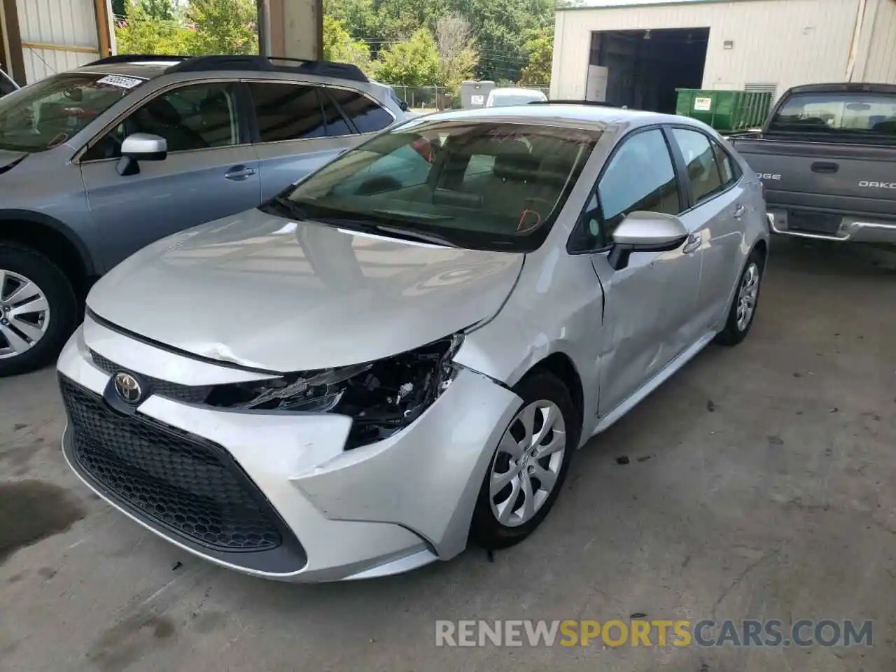 2 Photograph of a damaged car 5YFEPRAE0LP036345 TOYOTA COROLLA 2020