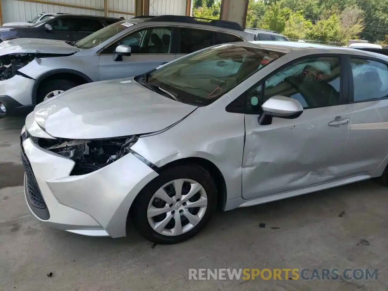 9 Photograph of a damaged car 5YFEPRAE0LP036345 TOYOTA COROLLA 2020