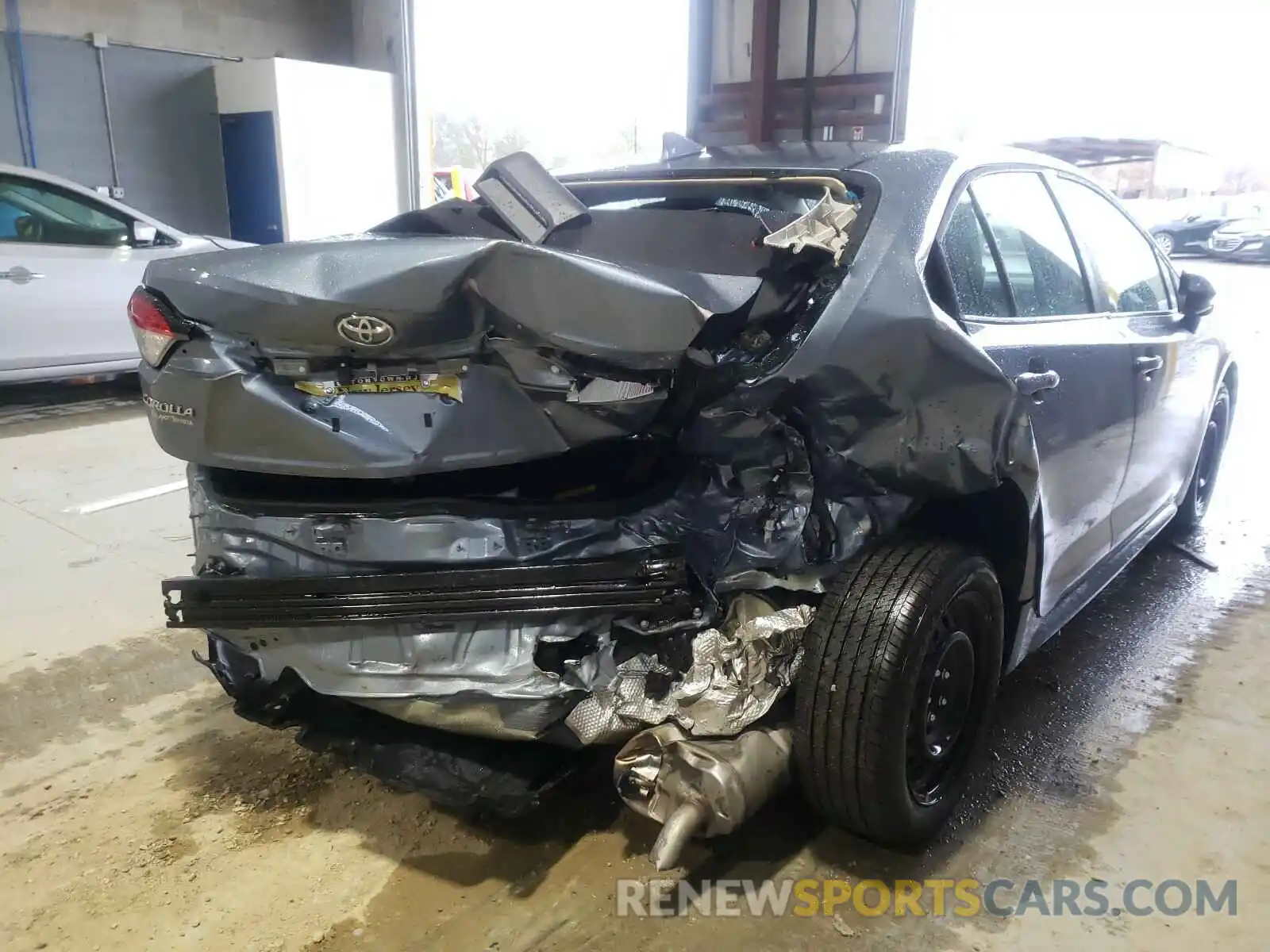 9 Photograph of a damaged car 5YFEPRAE0LP036930 TOYOTA COROLLA 2020