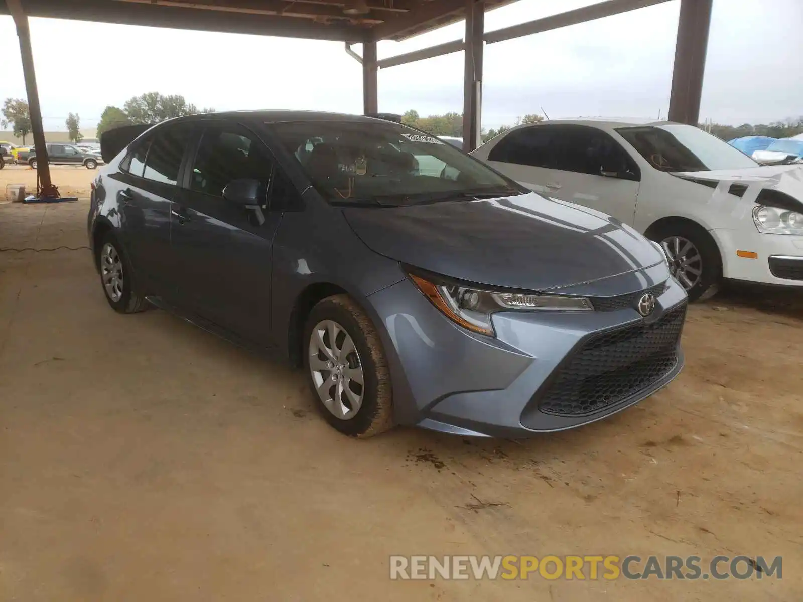 1 Photograph of a damaged car 5YFEPRAE0LP037351 TOYOTA COROLLA 2020