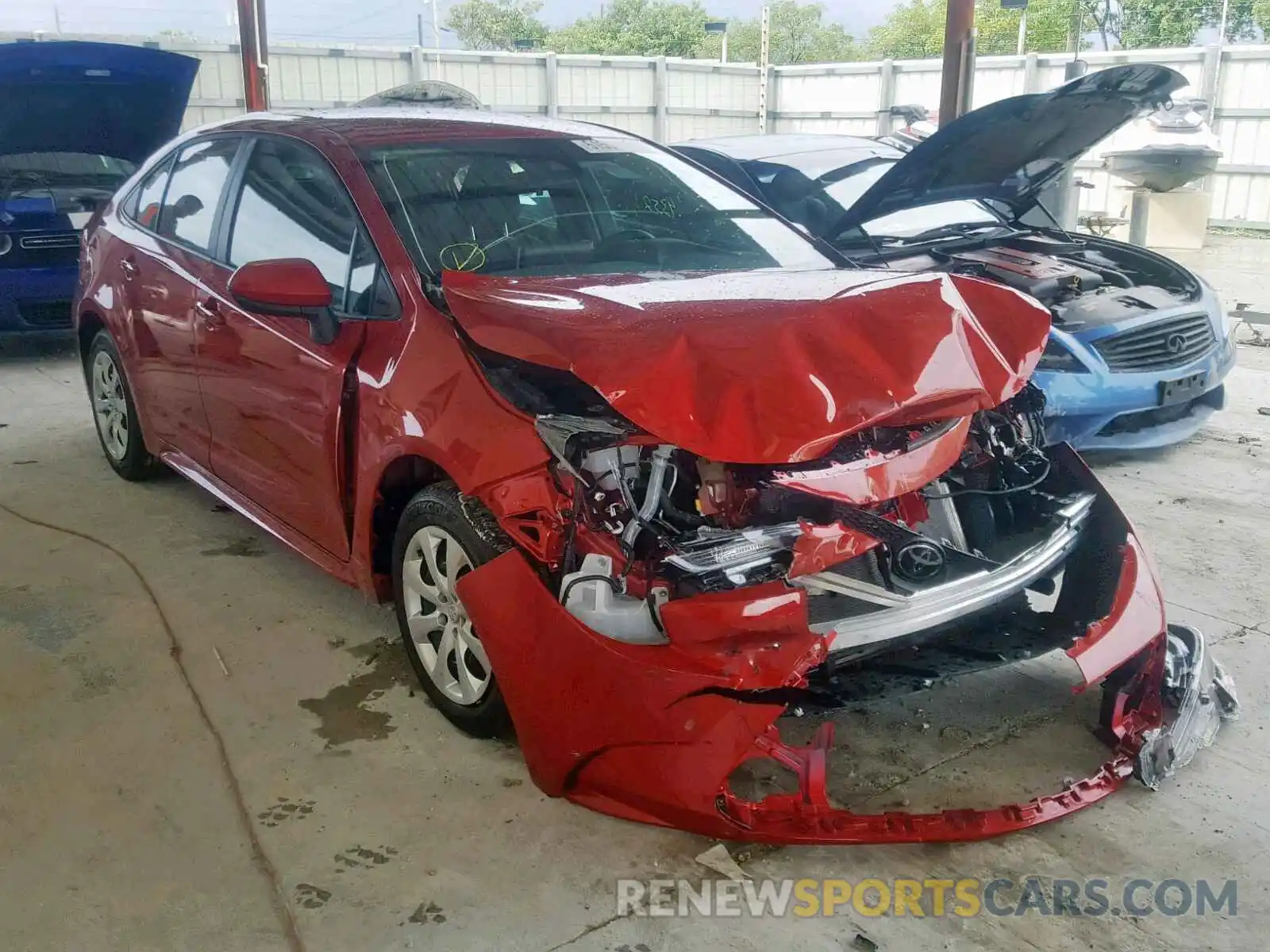 1 Photograph of a damaged car 5YFEPRAE0LP038127 TOYOTA COROLLA 2020