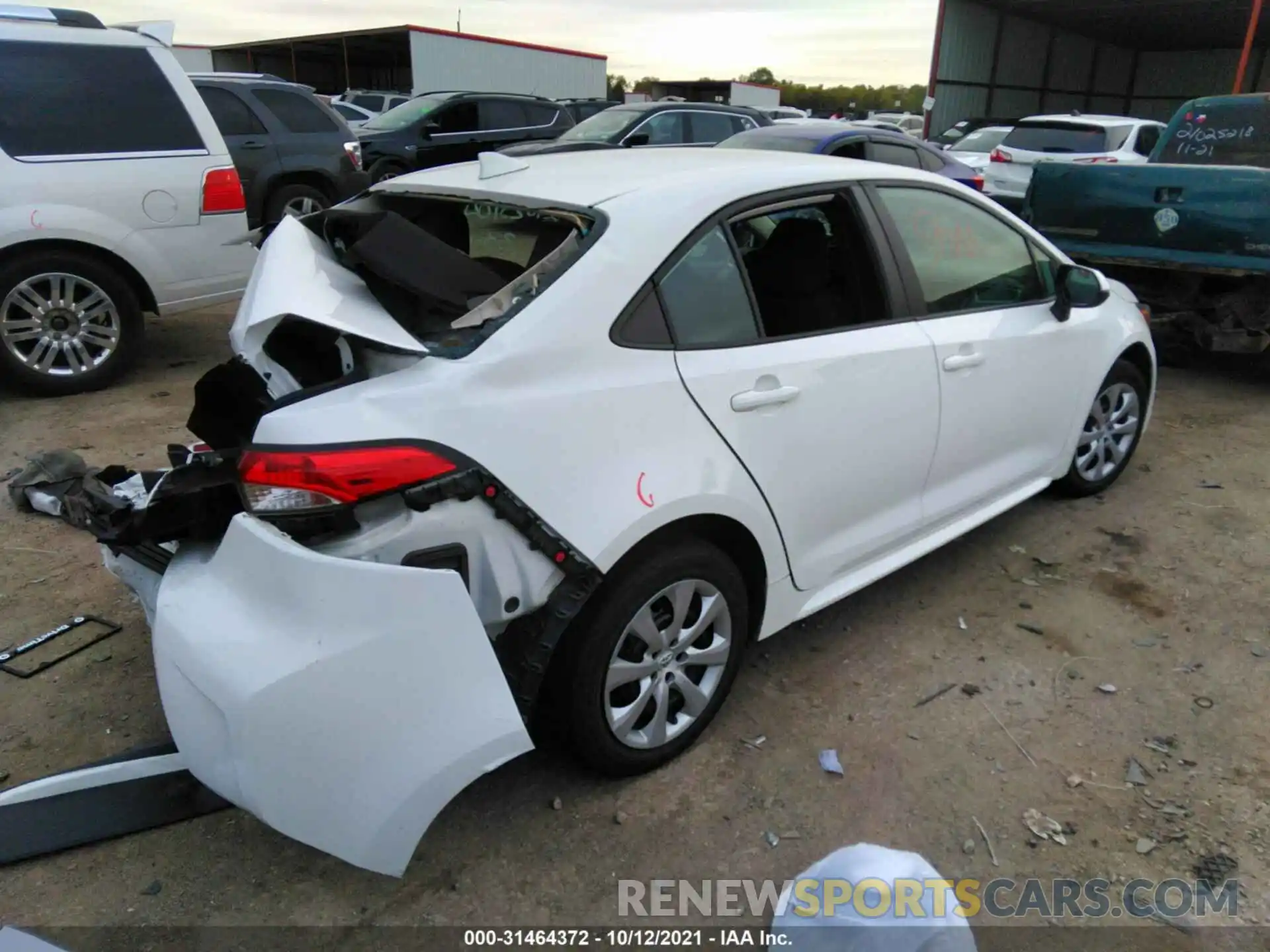 4 Photograph of a damaged car 5YFEPRAE0LP038225 TOYOTA COROLLA 2020