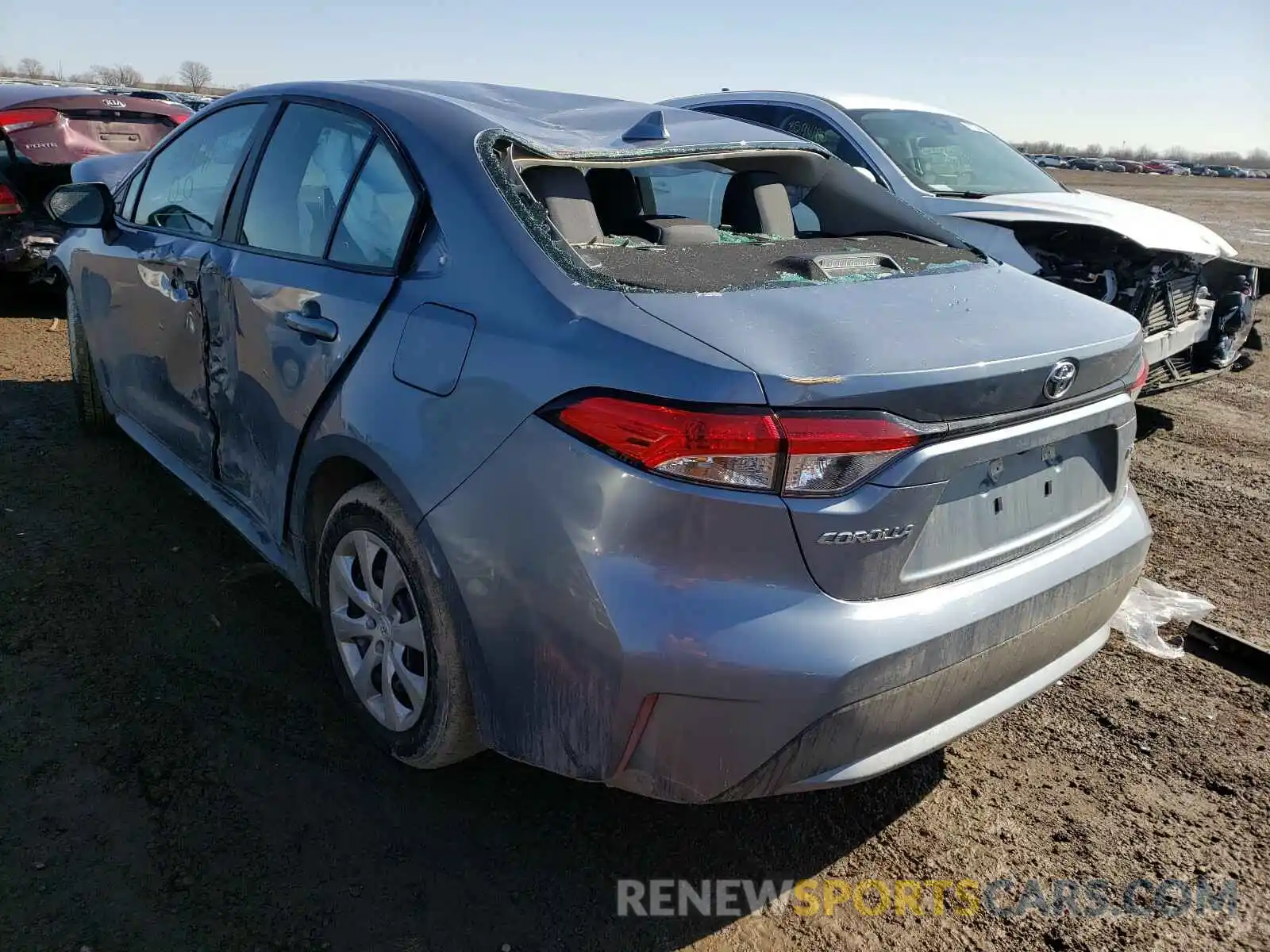 3 Photograph of a damaged car 5YFEPRAE0LP038368 TOYOTA COROLLA 2020