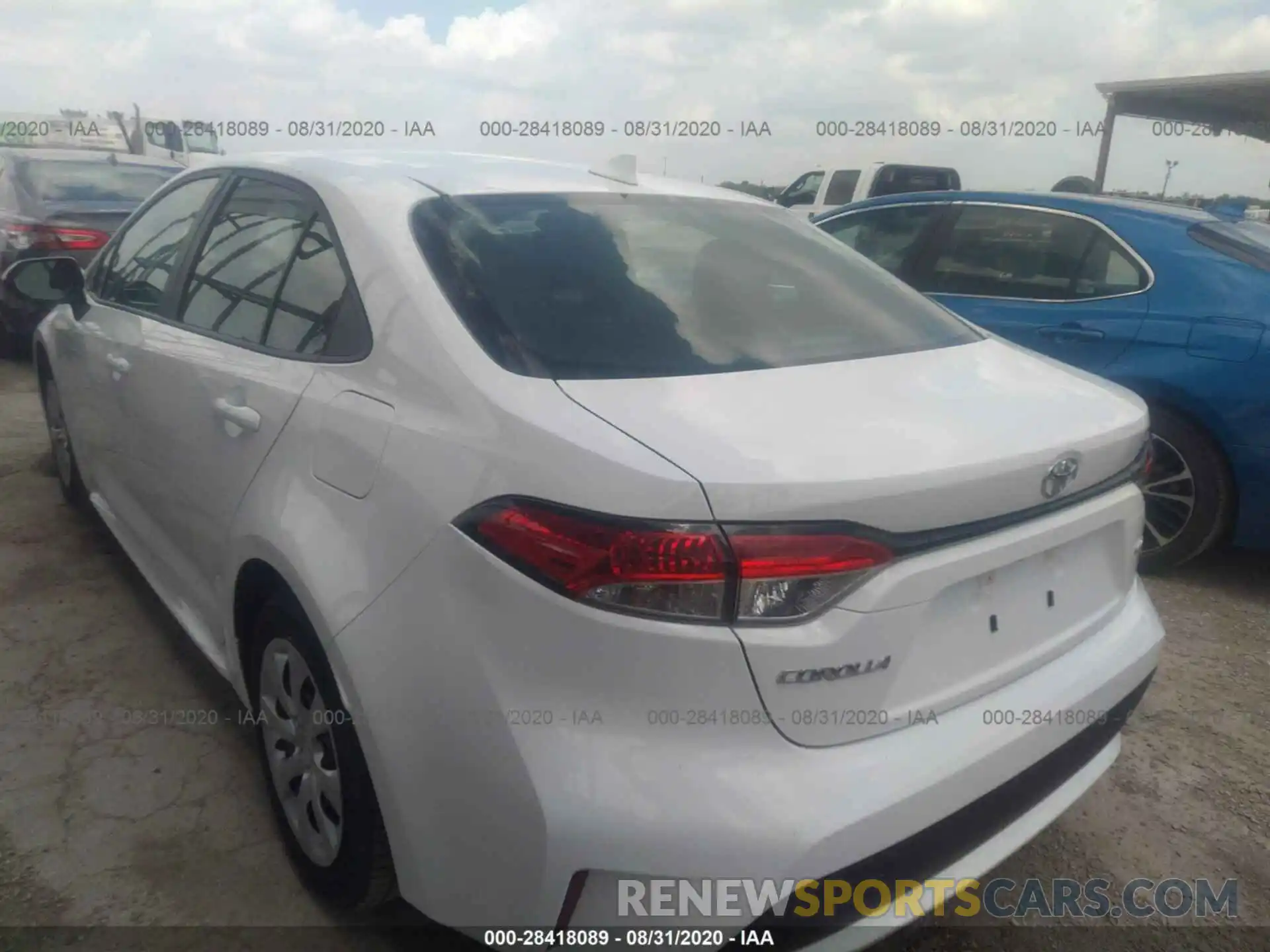 3 Photograph of a damaged car 5YFEPRAE0LP039357 TOYOTA COROLLA 2020