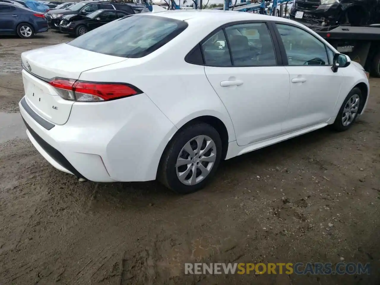 4 Photograph of a damaged car 5YFEPRAE0LP041156 TOYOTA COROLLA 2020