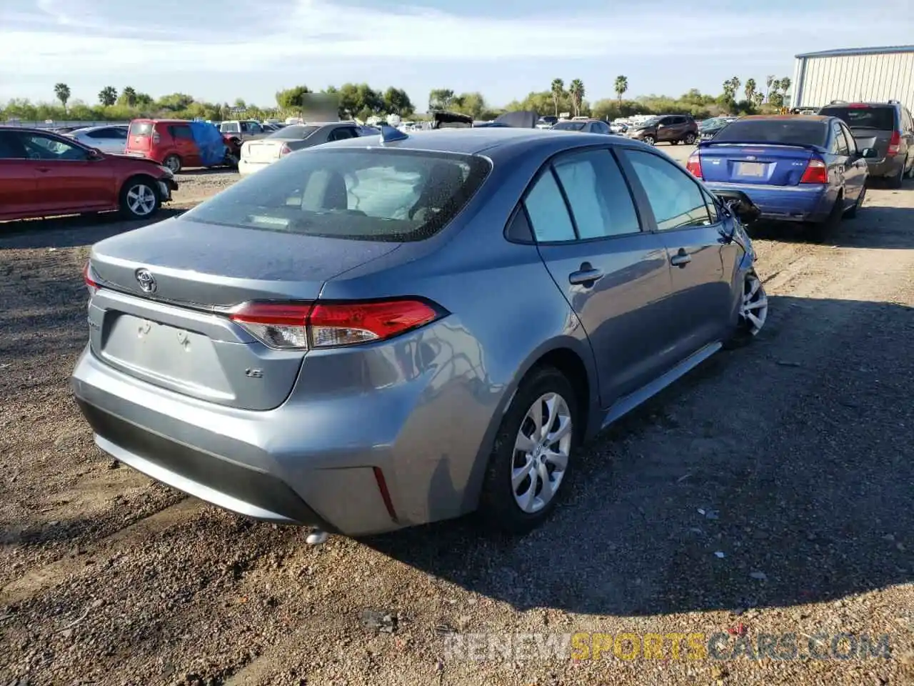 4 Photograph of a damaged car 5YFEPRAE0LP042095 TOYOTA COROLLA 2020