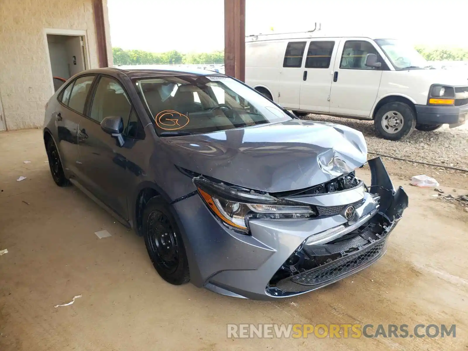 1 Photograph of a damaged car 5YFEPRAE0LP042808 TOYOTA COROLLA 2020