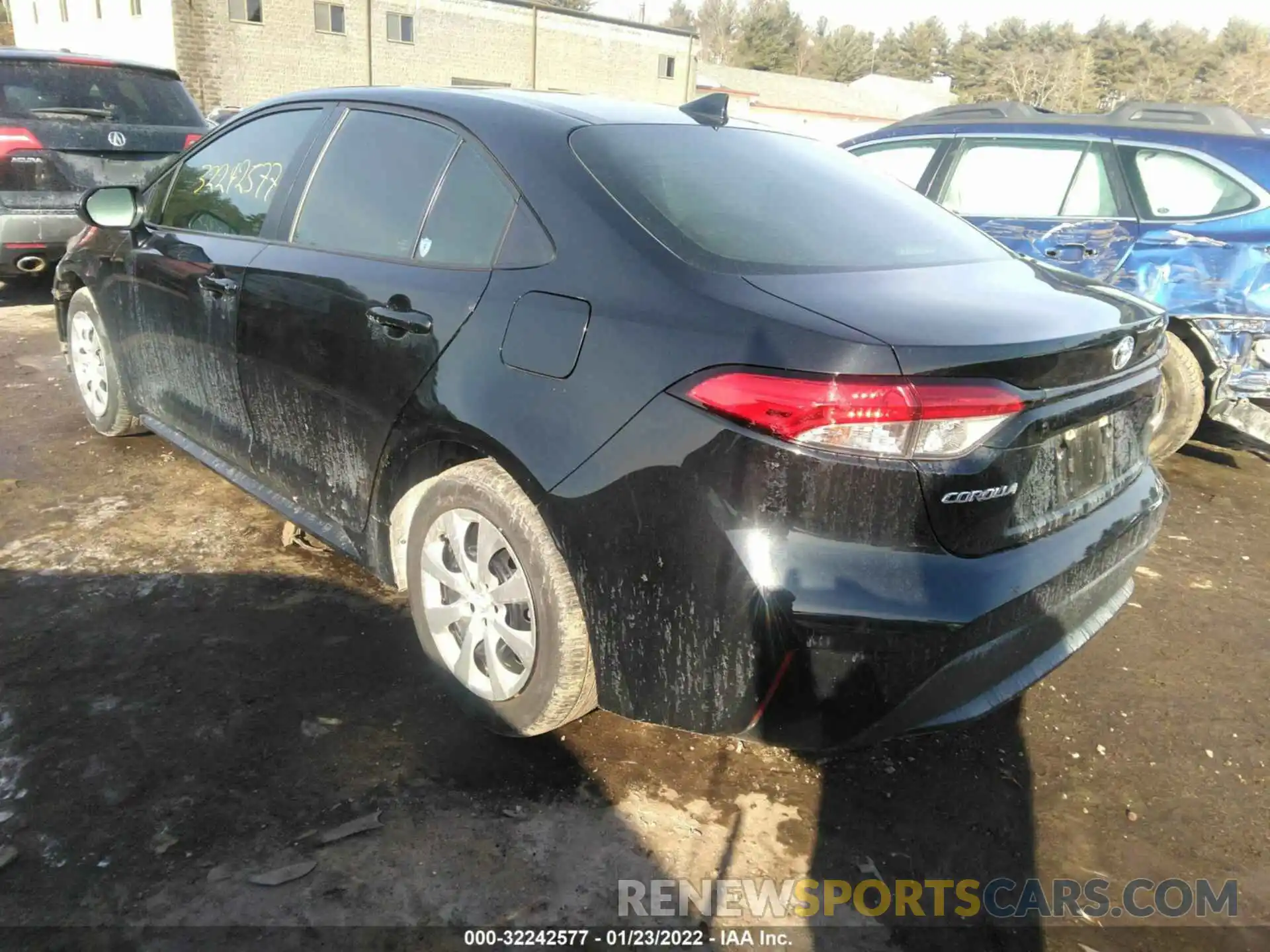 3 Photograph of a damaged car 5YFEPRAE0LP042839 TOYOTA COROLLA 2020