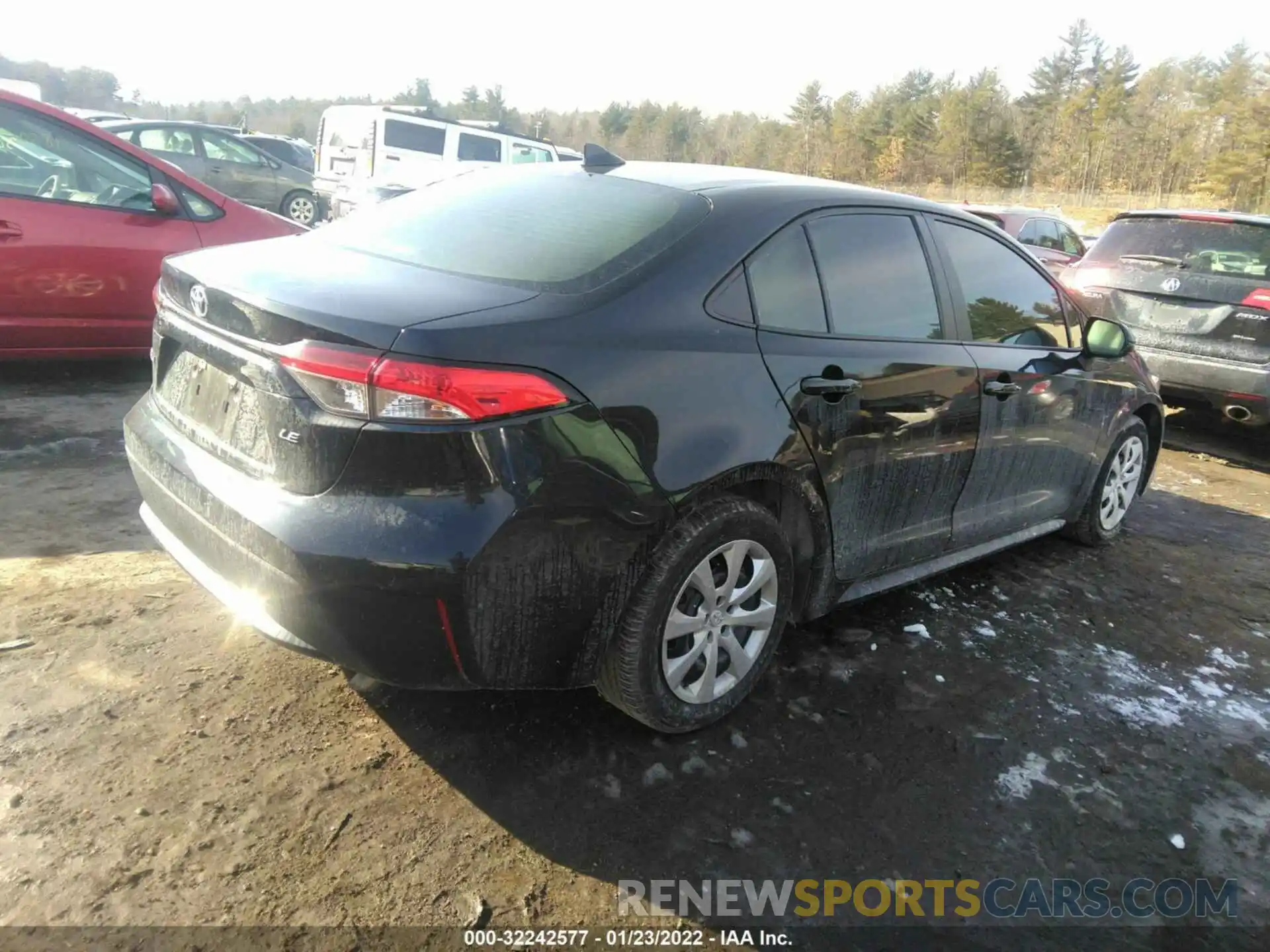 4 Photograph of a damaged car 5YFEPRAE0LP042839 TOYOTA COROLLA 2020