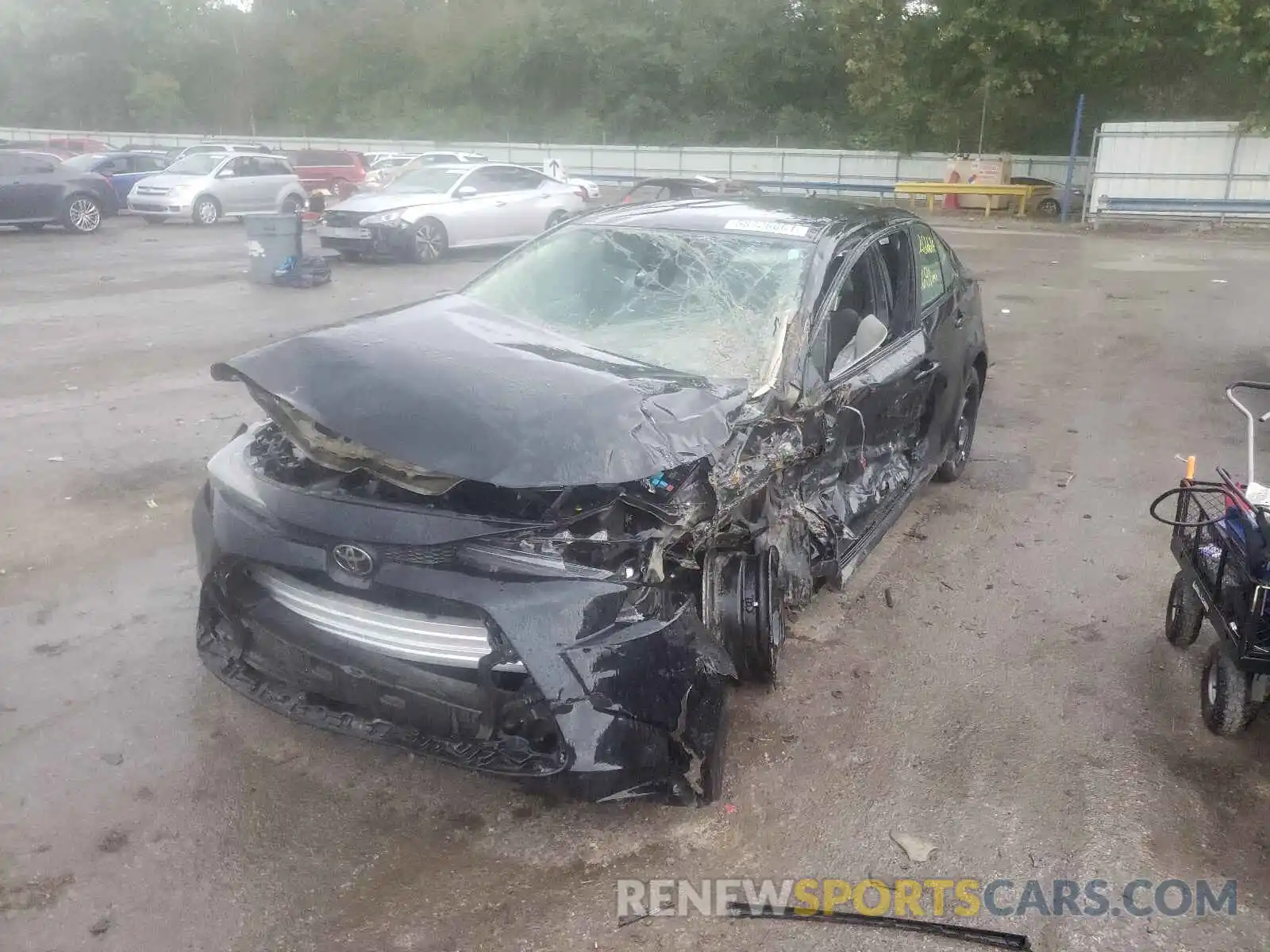 2 Photograph of a damaged car 5YFEPRAE0LP042887 TOYOTA COROLLA 2020