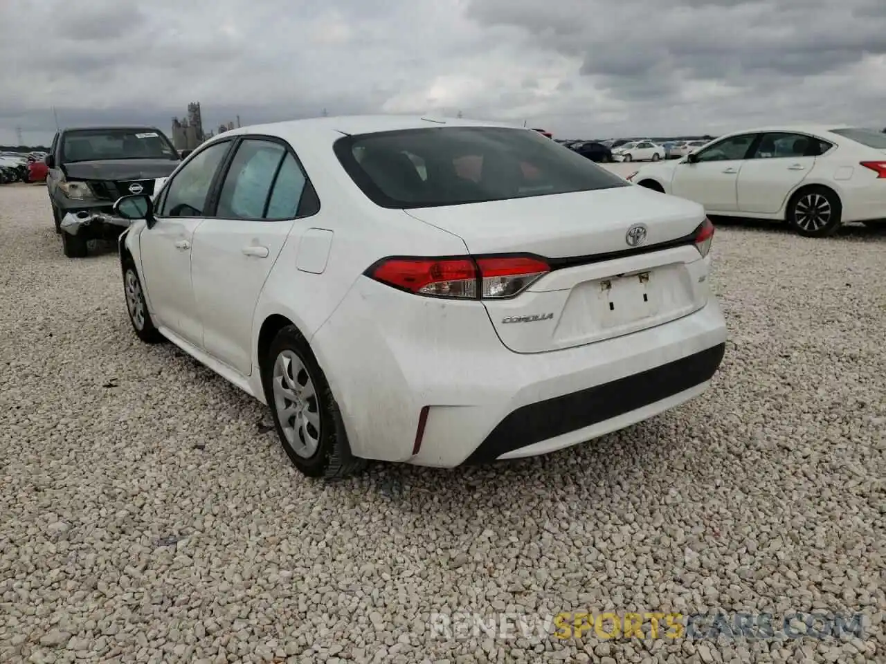 3 Photograph of a damaged car 5YFEPRAE0LP043912 TOYOTA COROLLA 2020