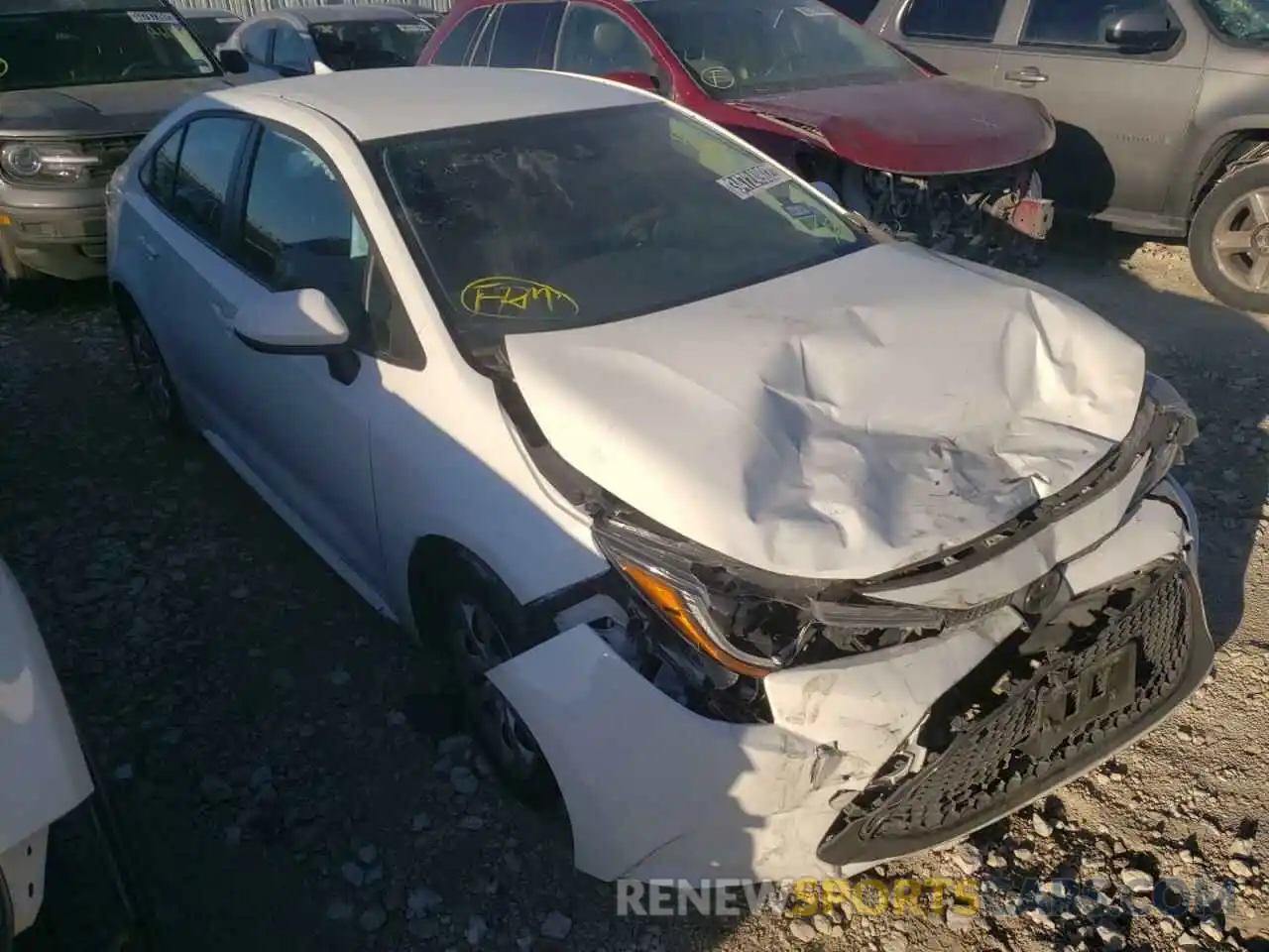 1 Photograph of a damaged car 5YFEPRAE0LP044039 TOYOTA COROLLA 2020