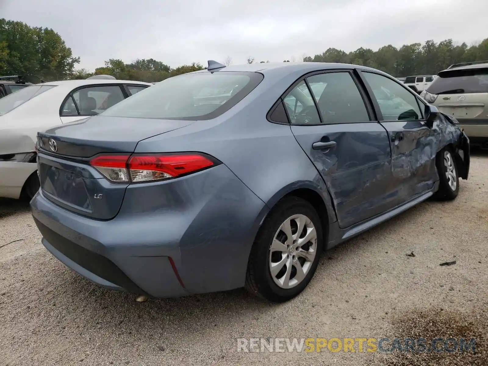 4 Photograph of a damaged car 5YFEPRAE0LP044154 TOYOTA COROLLA 2020