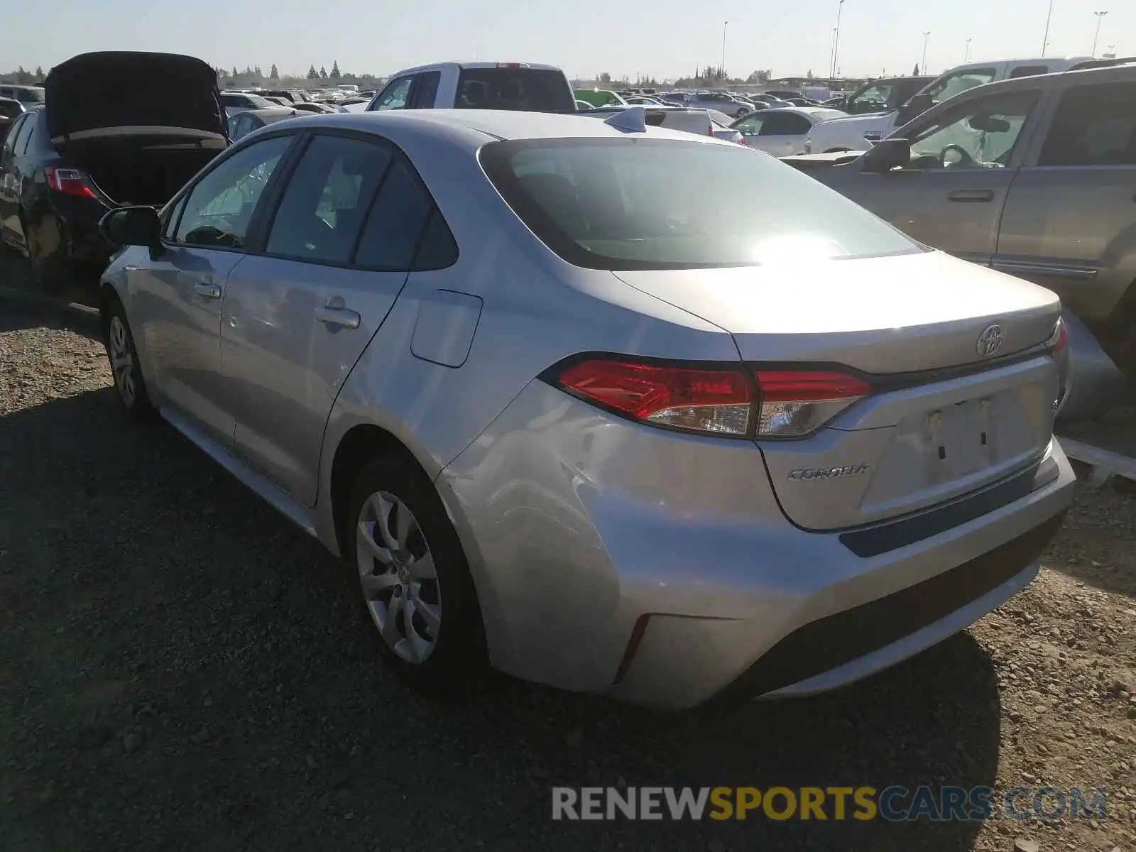 3 Photograph of a damaged car 5YFEPRAE0LP046504 TOYOTA COROLLA 2020