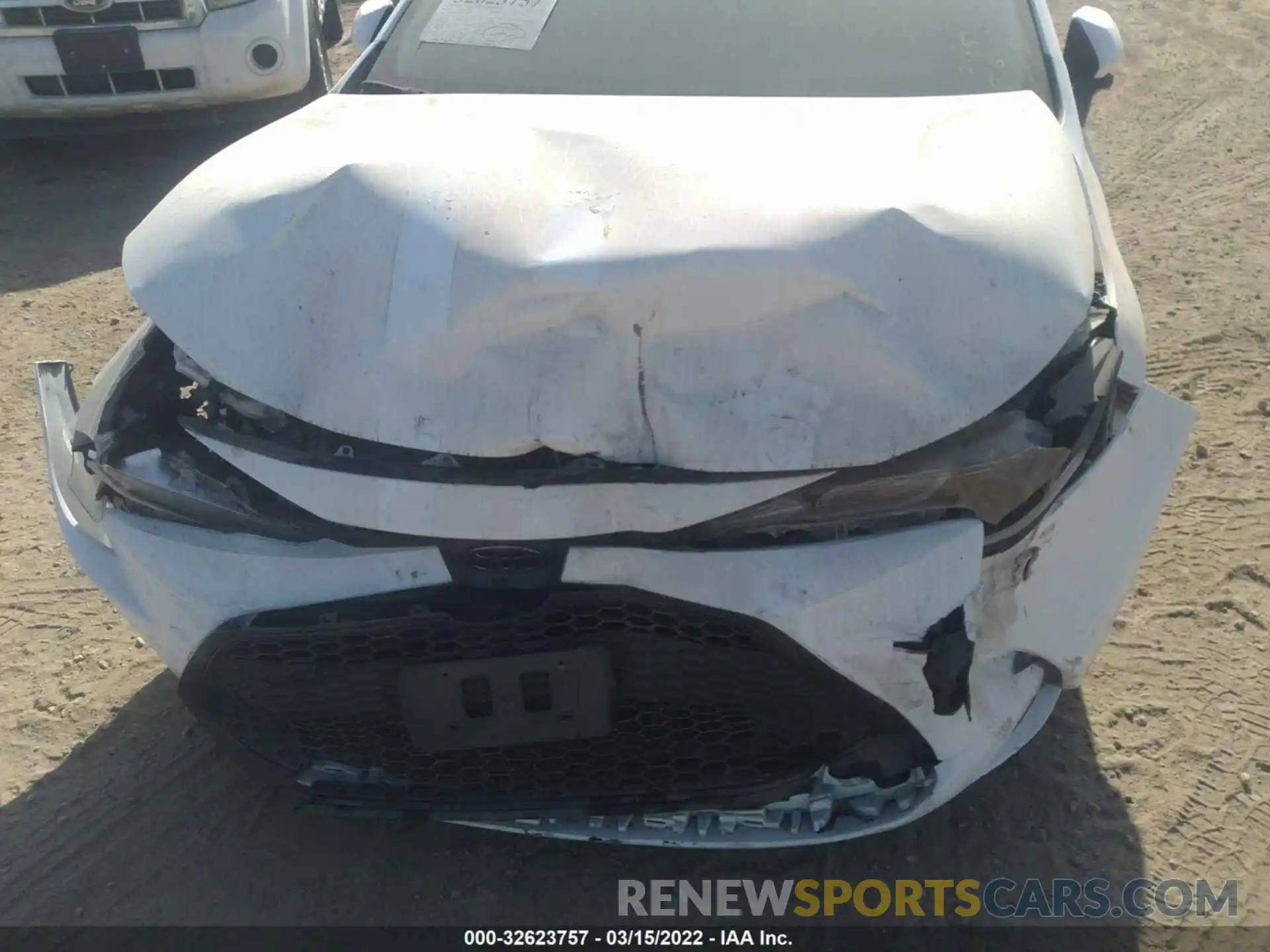 6 Photograph of a damaged car 5YFEPRAE0LP047295 TOYOTA COROLLA 2020